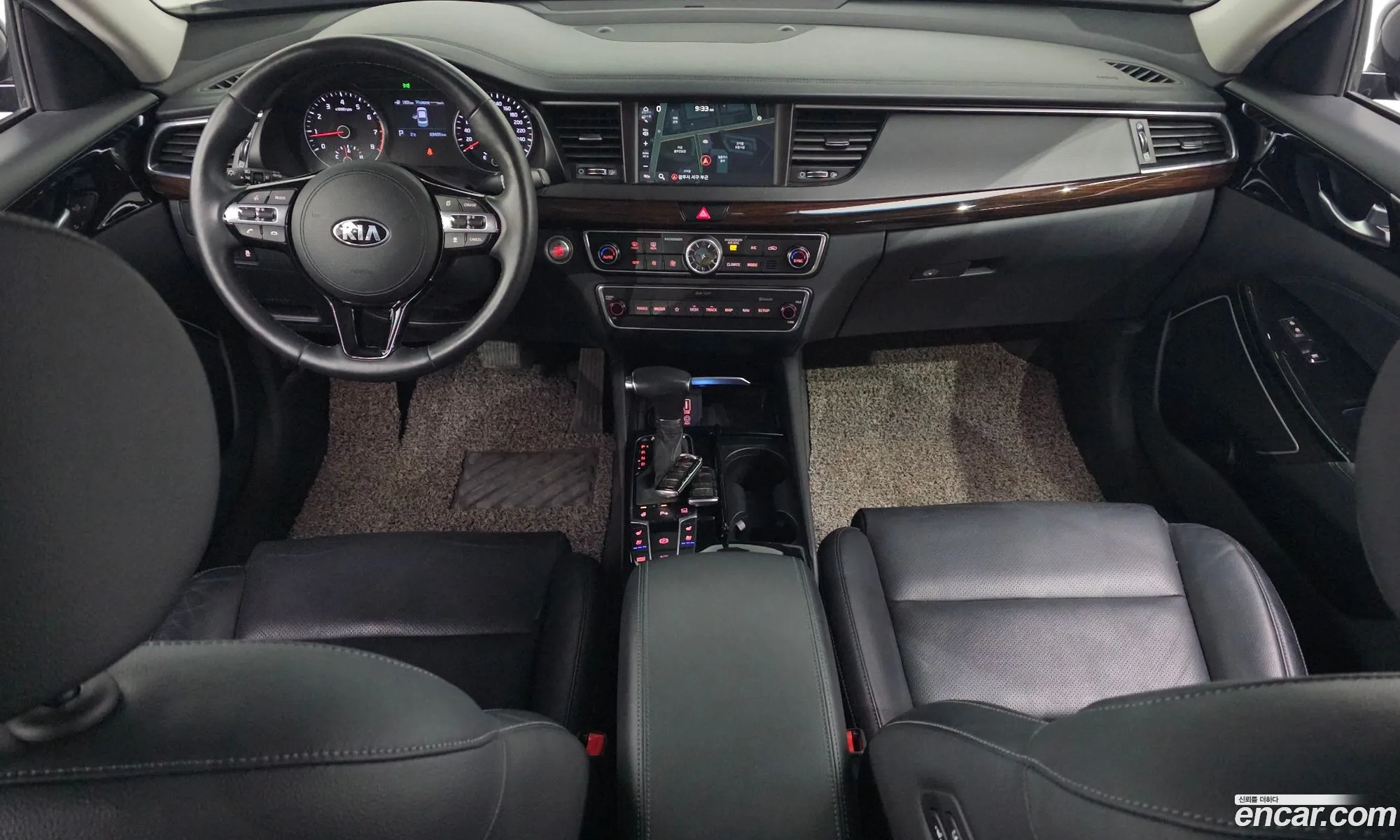 Kia K7 2019 — 10