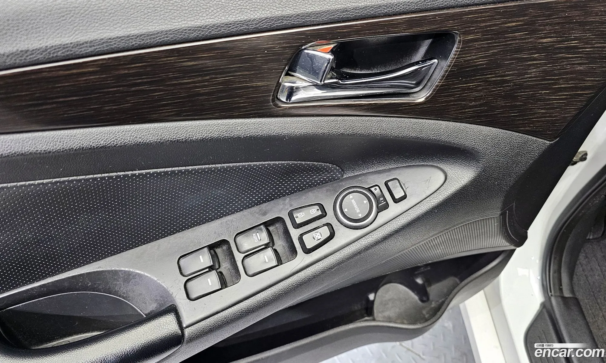 Hyundai Sonata the Brilliant 2012 KMHEC41ABDA485681 — 13