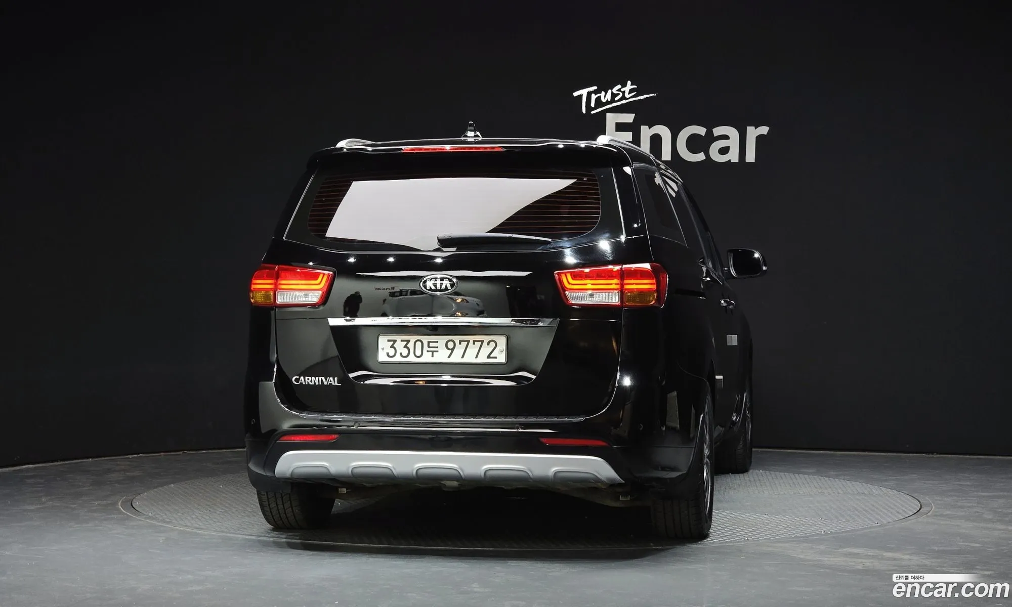 Kia Carnival 2018 — 9