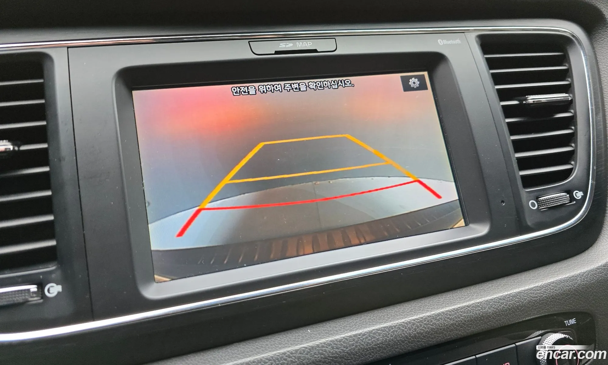 Kia Carnival 2018 — 11