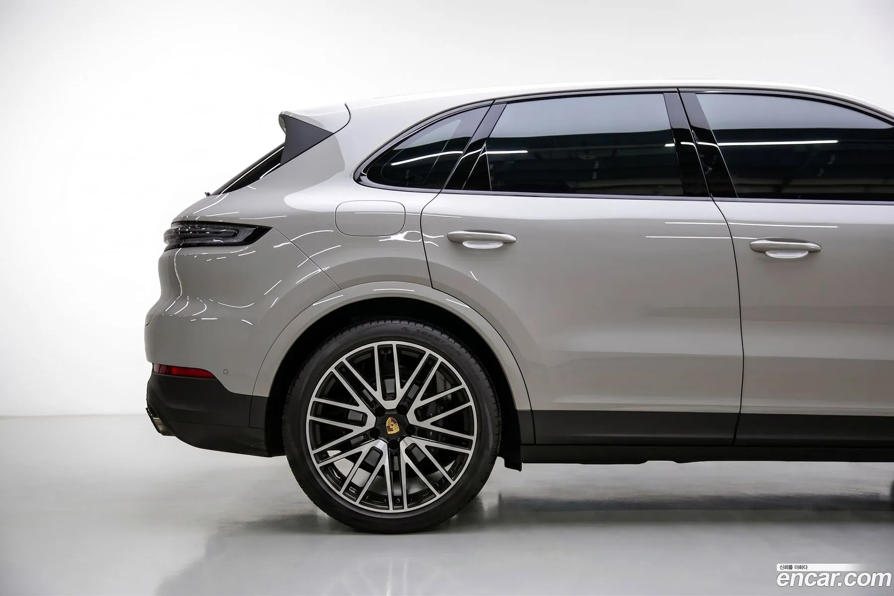 Porsche Cayenne 2024 — 10