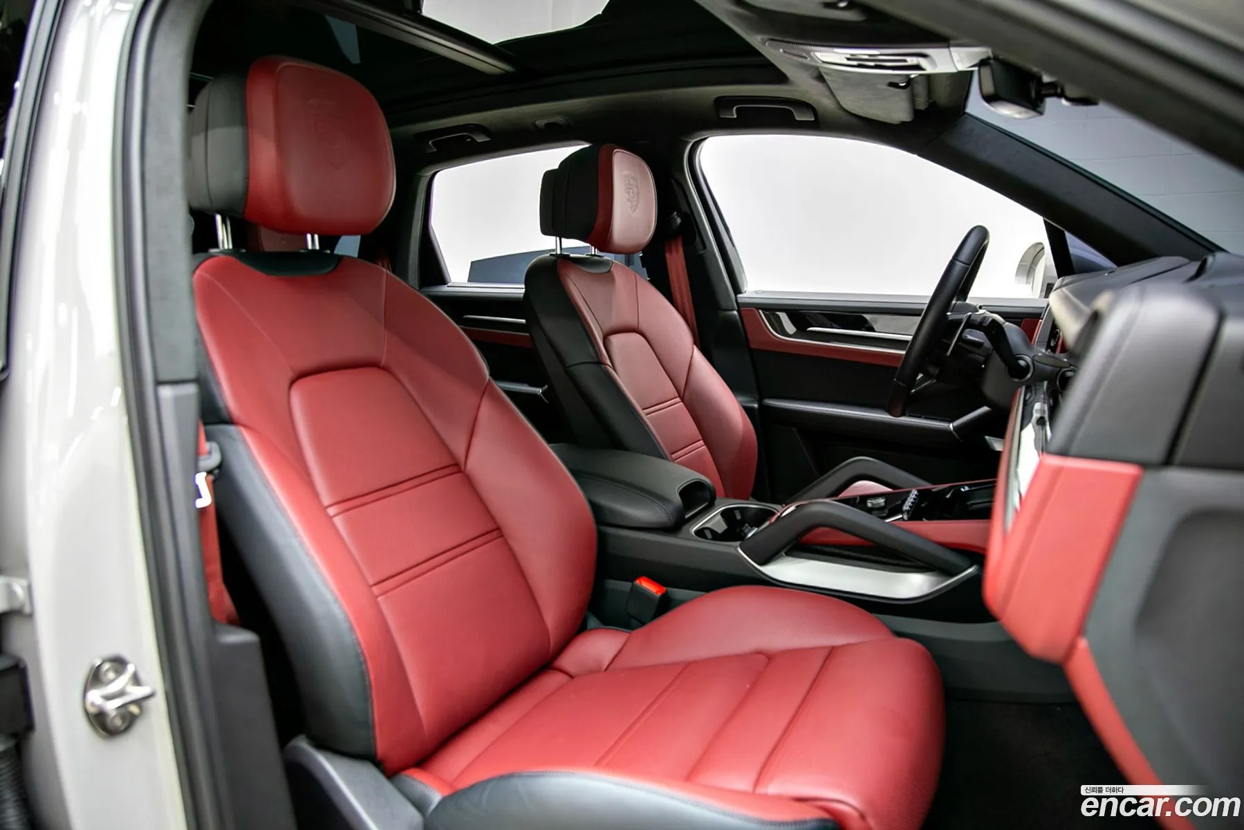 Porsche Cayenne 2024 — 19