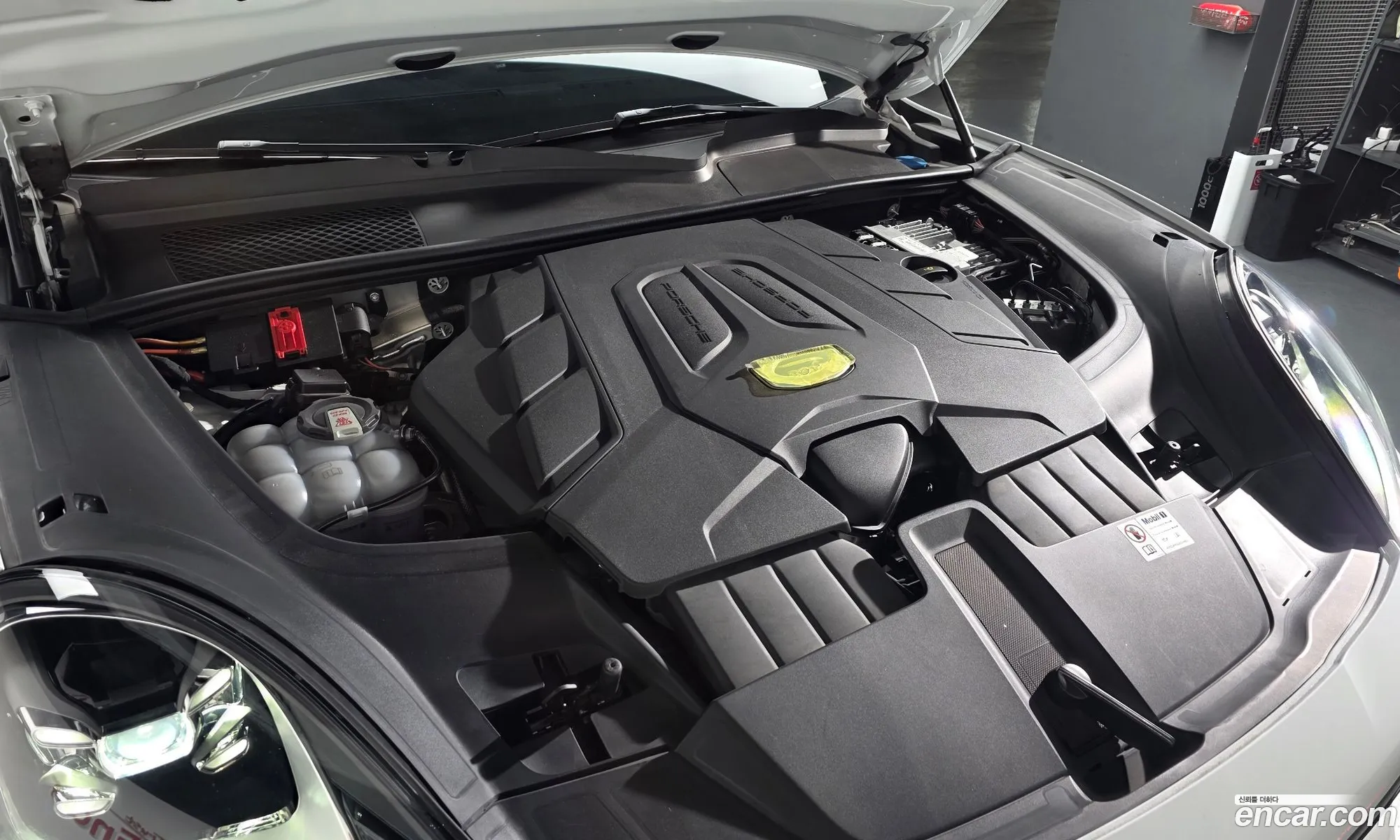 Porsche Cayenne 2023 WP1AA29Y0PDA05223 — 18