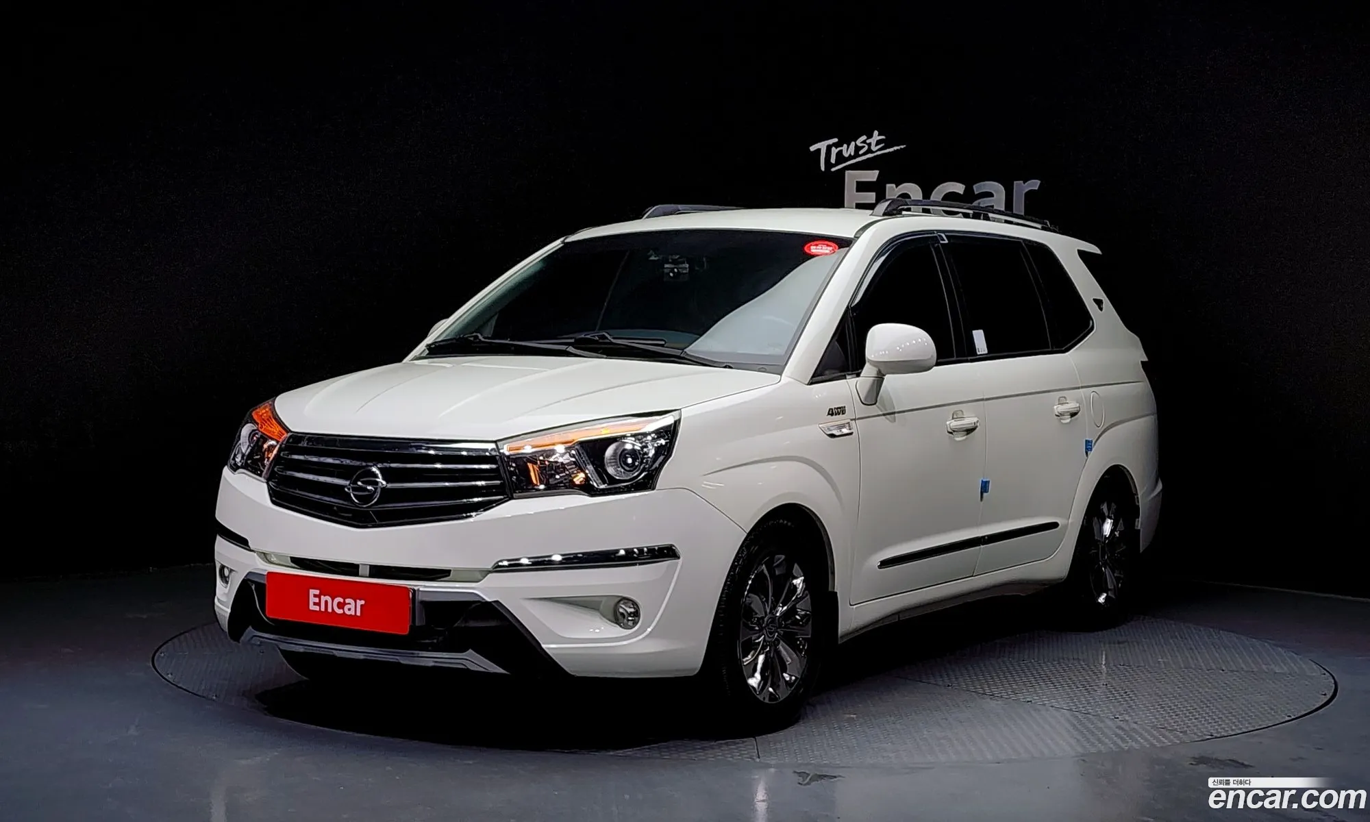 KG Mobility (SsangYong) Korando Turismo 2016 — 14