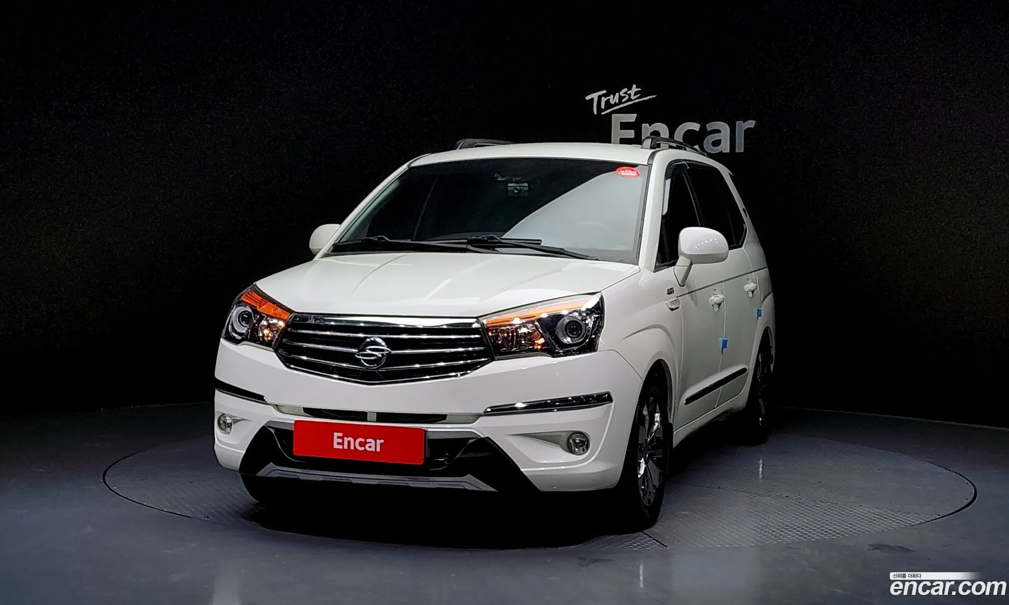KG Mobility (SsangYong) Korando Turismo 2016 — 13