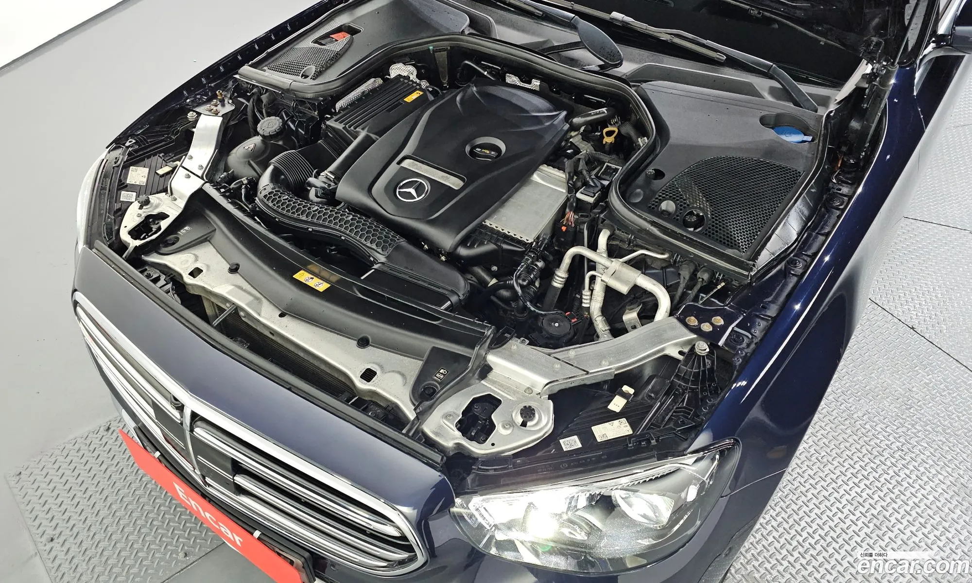 Mercedes-Benz E-Class W213 2022 — 13