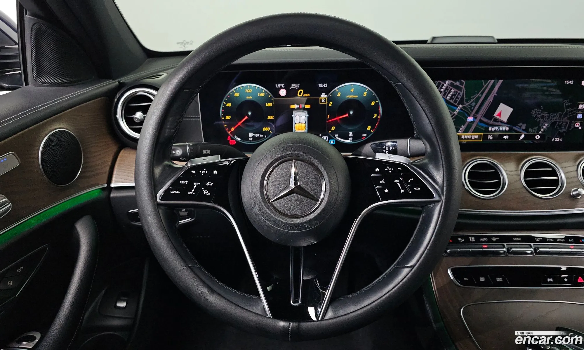 Mercedes-Benz E-Class W213 2022 — 4