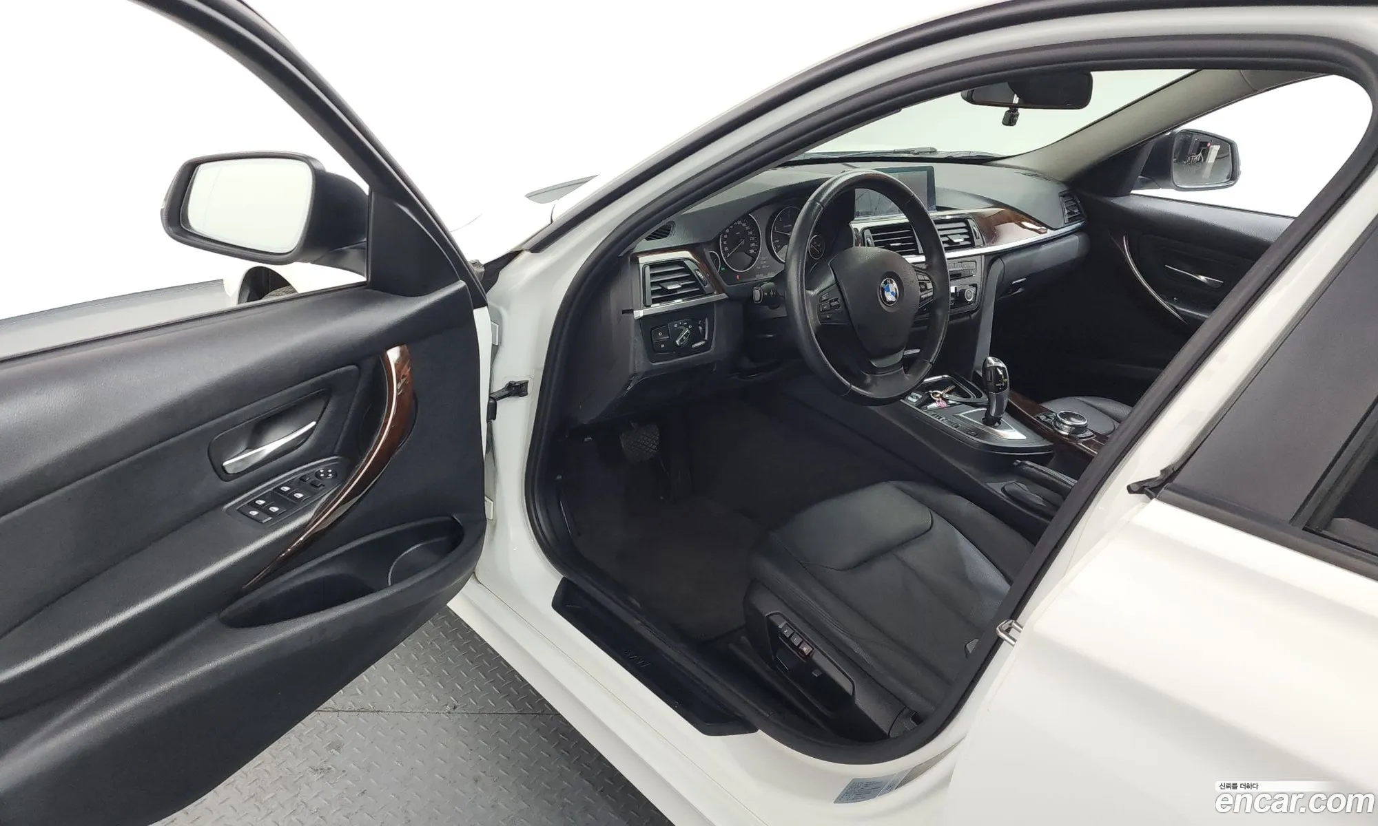 BMW 3 Series 2014 WBA3D5102EF704893 — 7