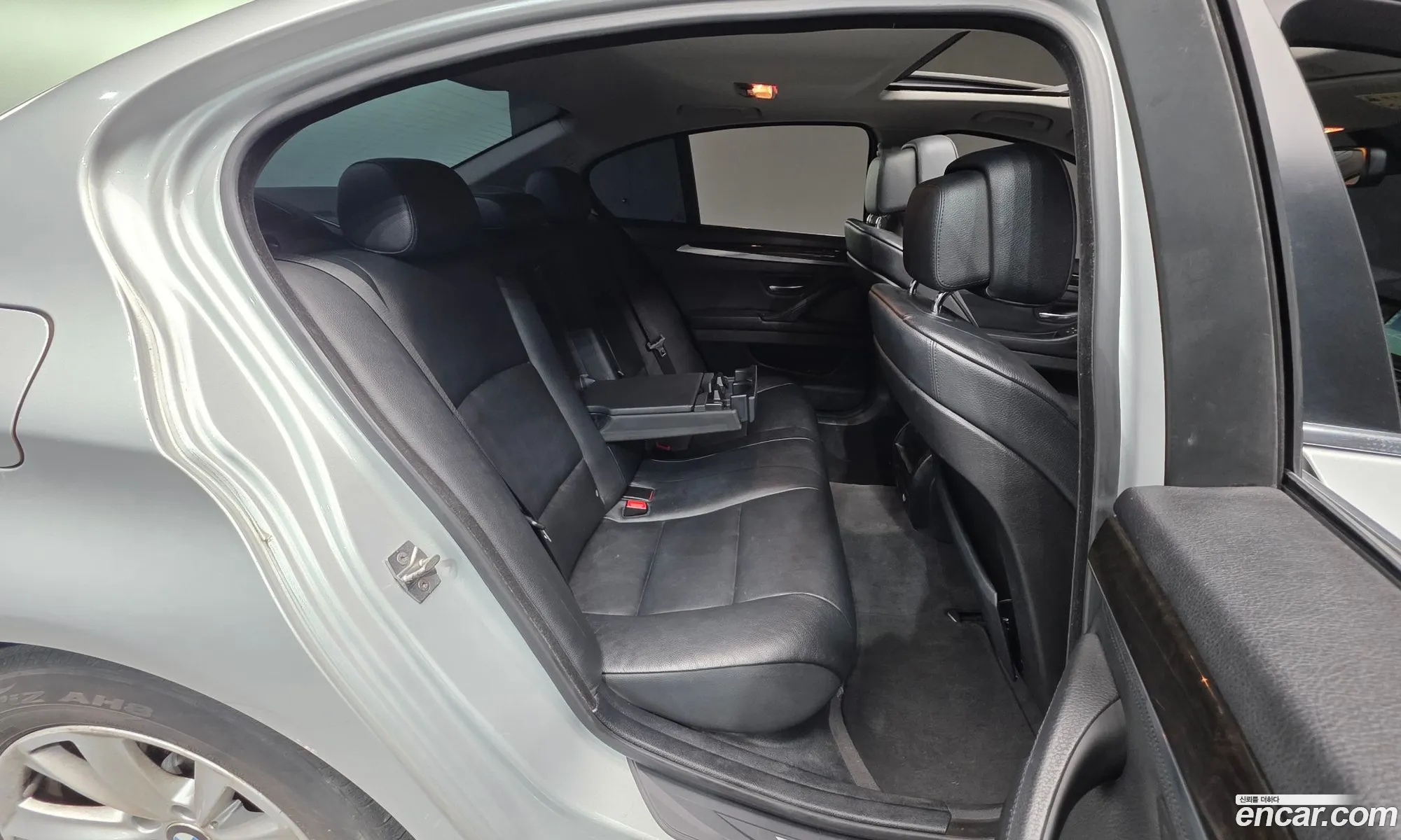 BMW 5 Series 2011 WBAFW1102BDU18744 — 20