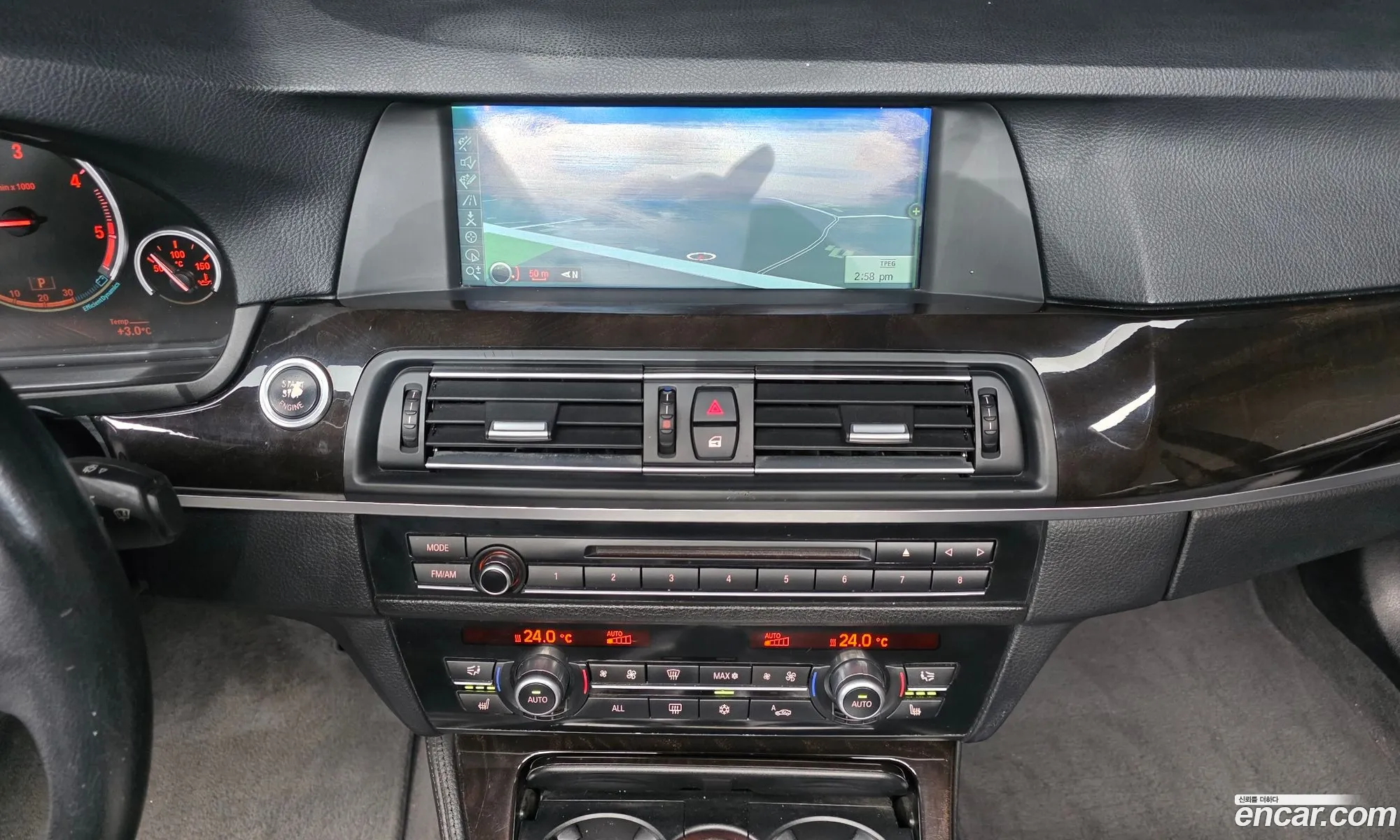 BMW 5 Series 2011 WBAFW1102BDU18744 — 4