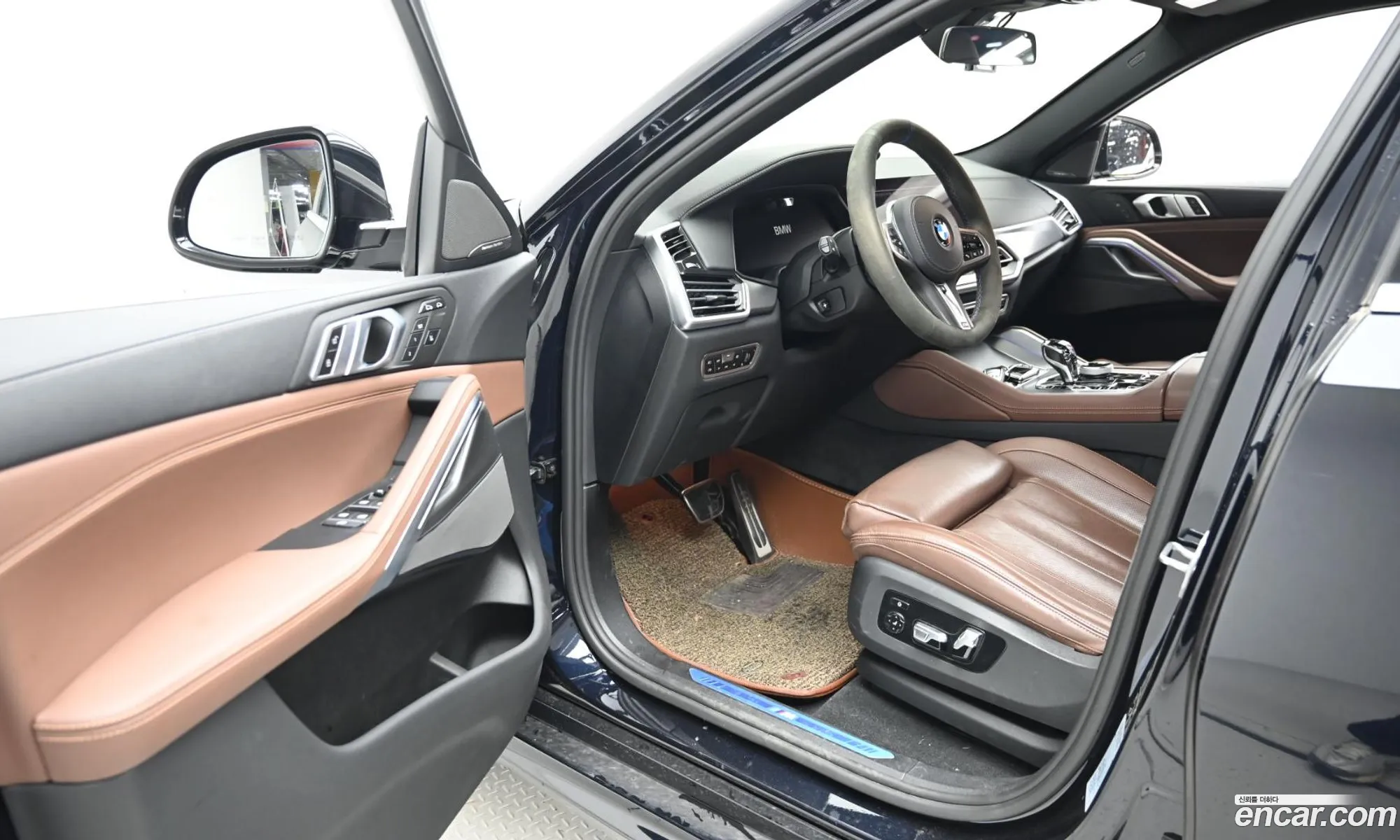 BMW X6 2021 WBAGT810MX9E57421 — 7