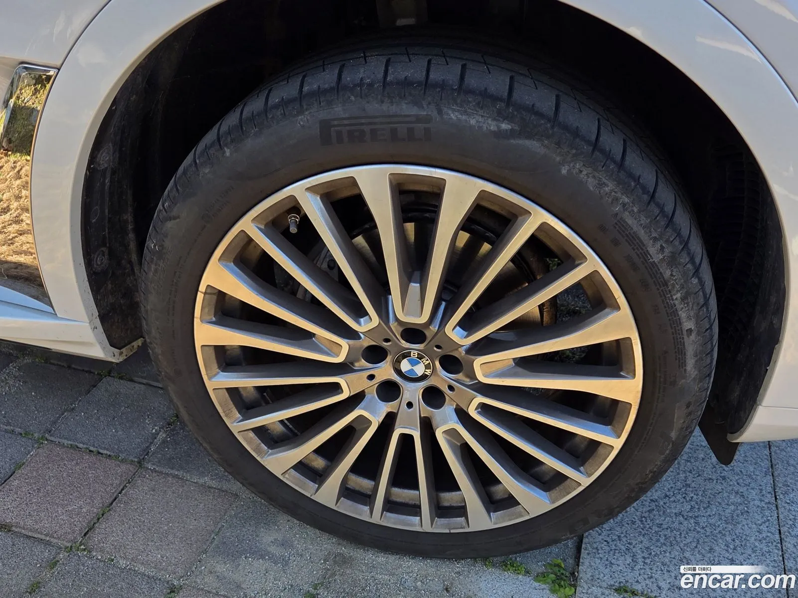 BMW X7 2025 — 9