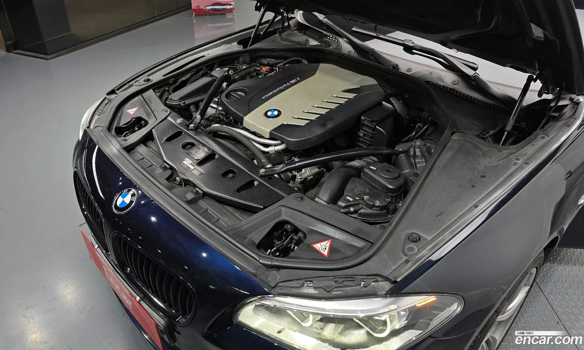 BMW 5 Series 2015 WBA5D9102FD969990 — 12