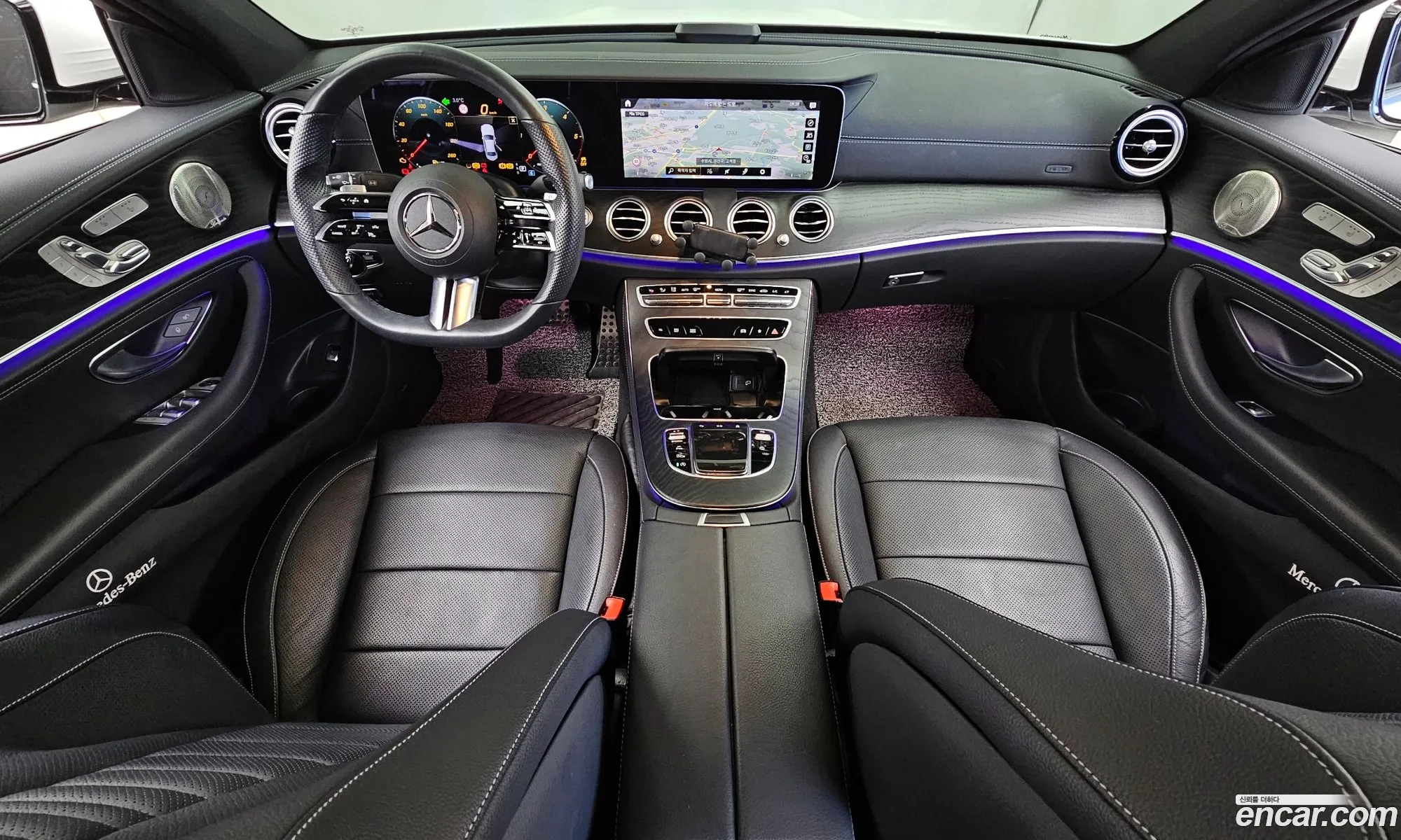 Mercedes-Benz E-Class W213 2022 — 13