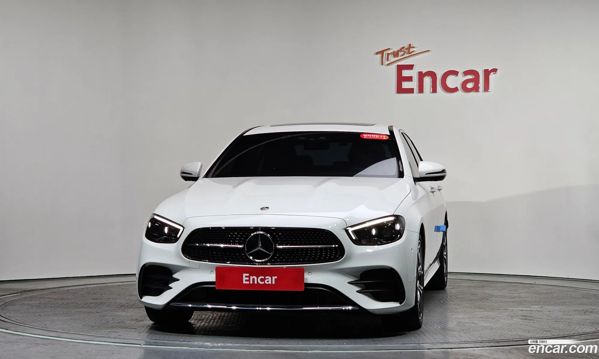 Mercedes-Benz E-Class W213 2022 — 18