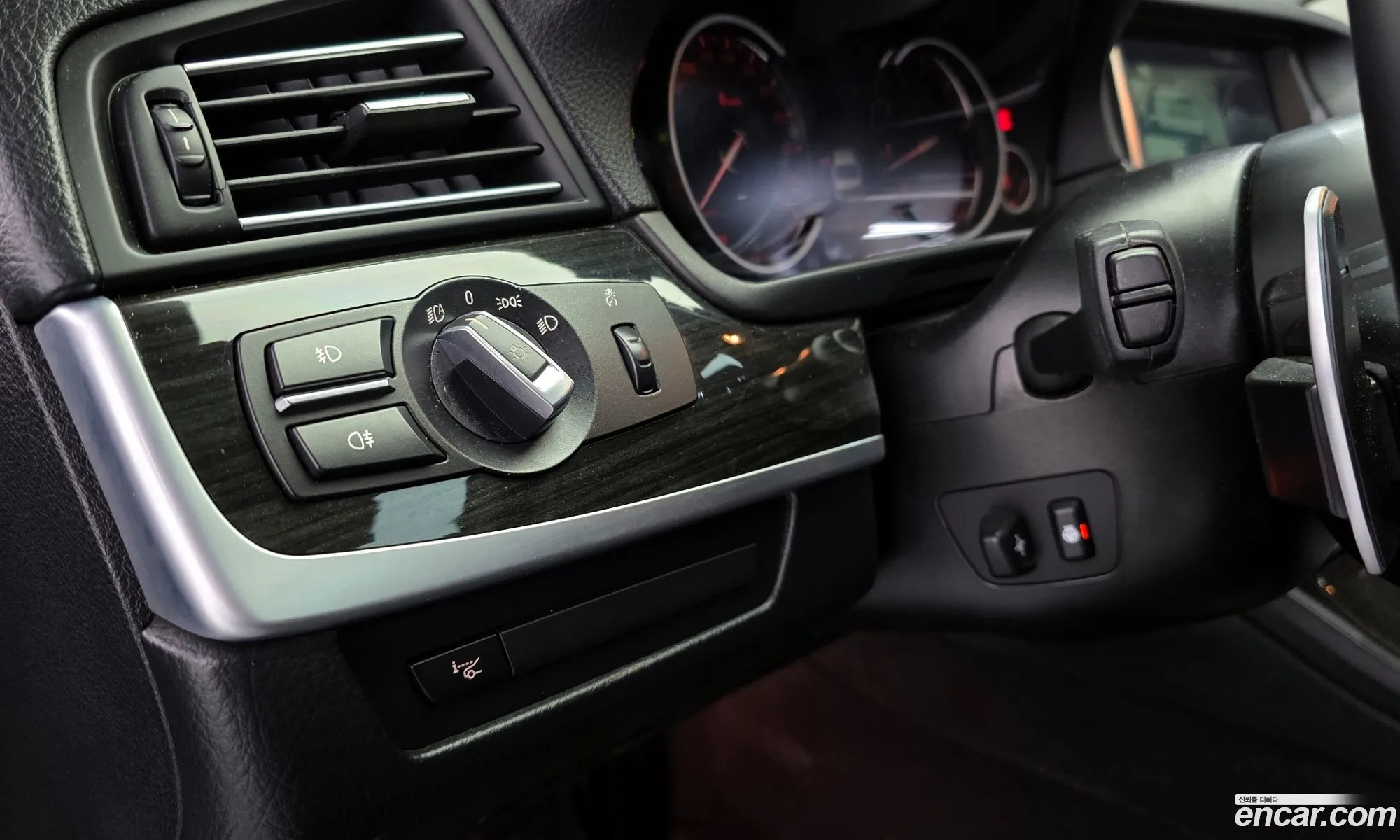 BMW 5 Series 2014 WBA5A7106ED814340 — 11