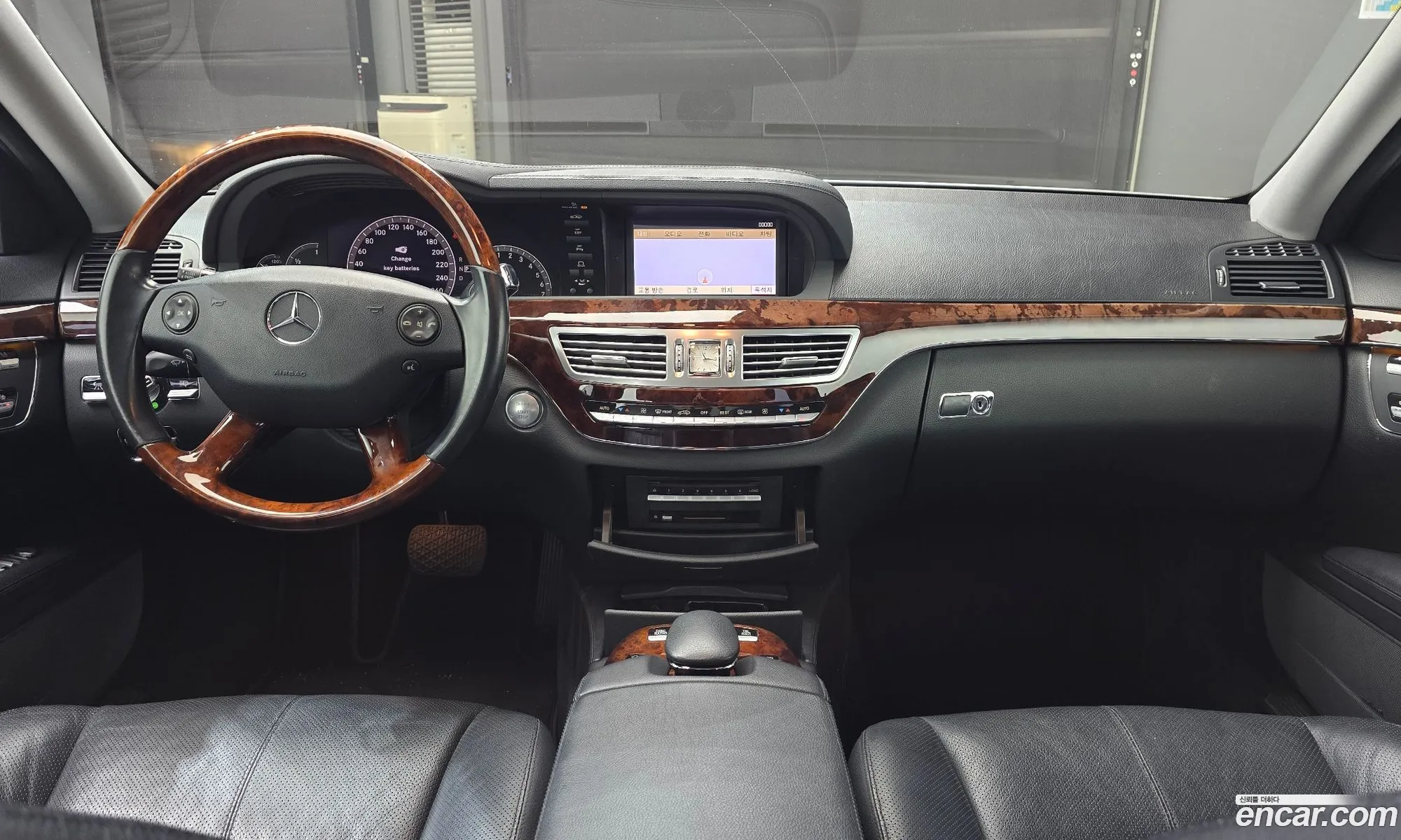 Mercedes-Benz S-Class W221 2007 — 16