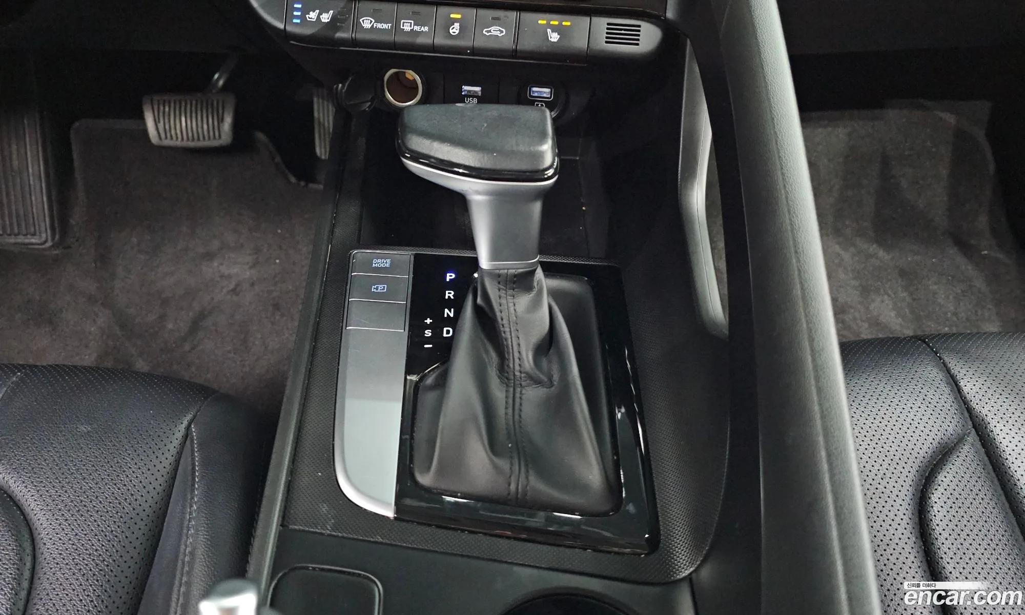 Hyundai Elantra 2021 — 3
