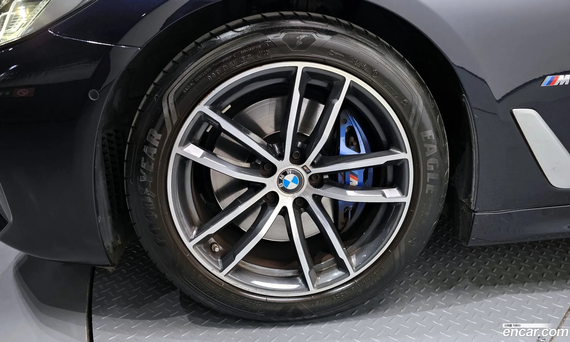 BMW 5 Series 2022 — 20