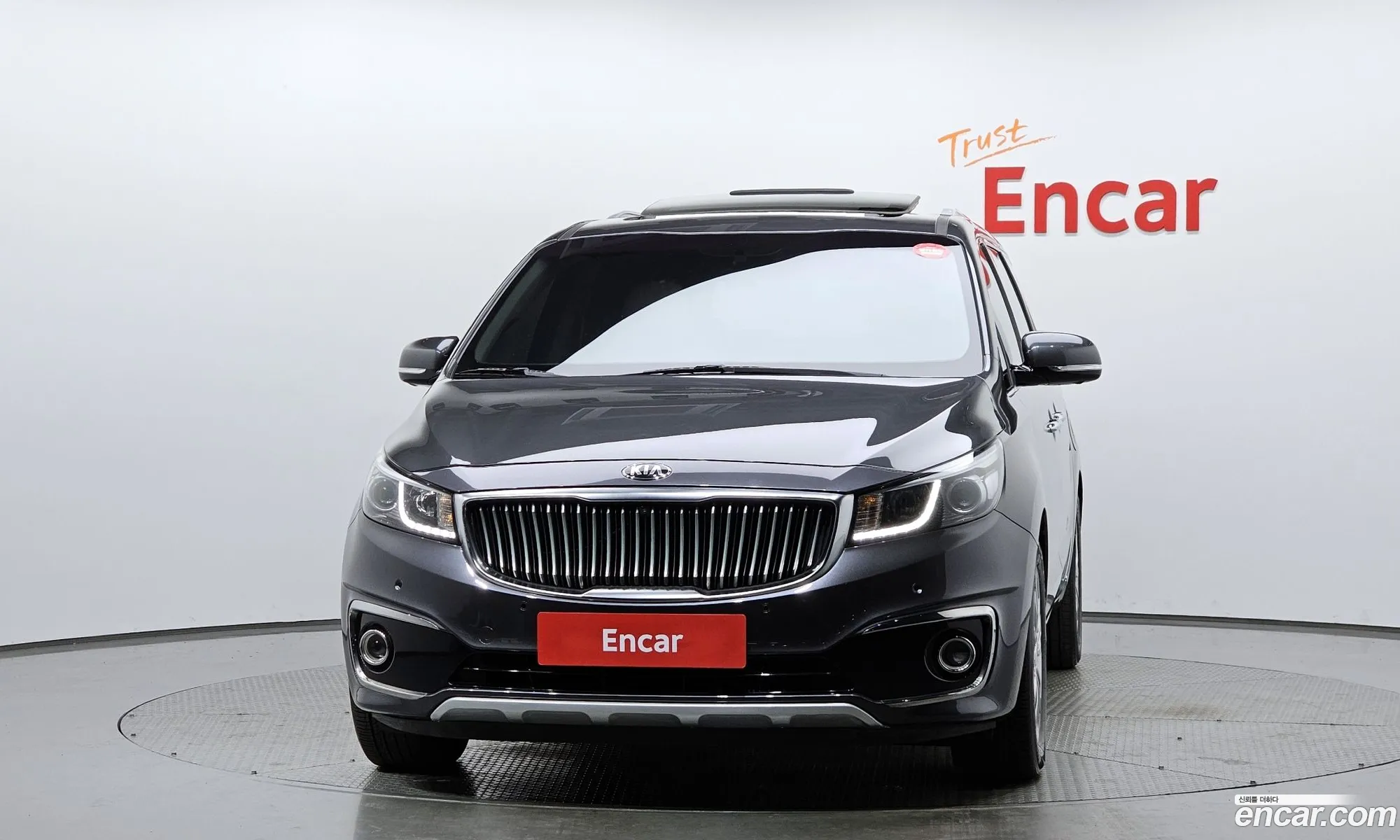 Kia Carnival 2018 — 17