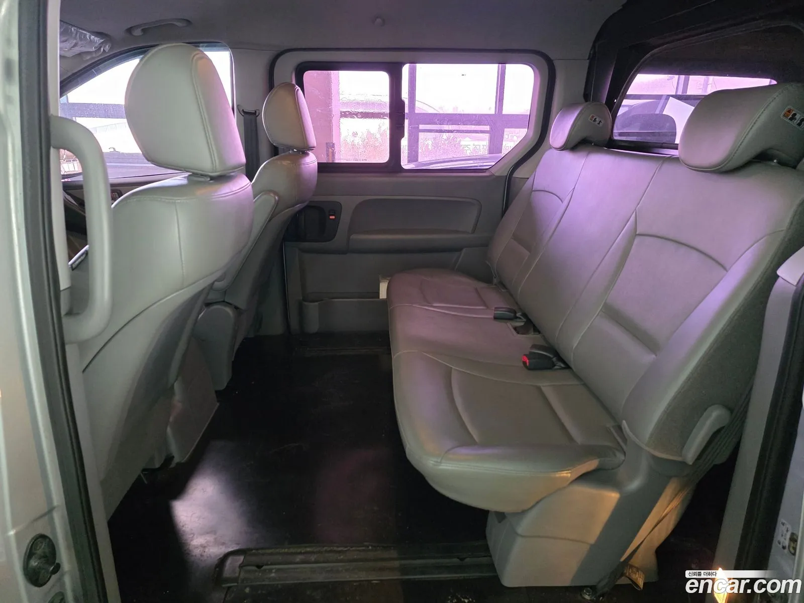 Hyundai Grand Starex 2017 — 8