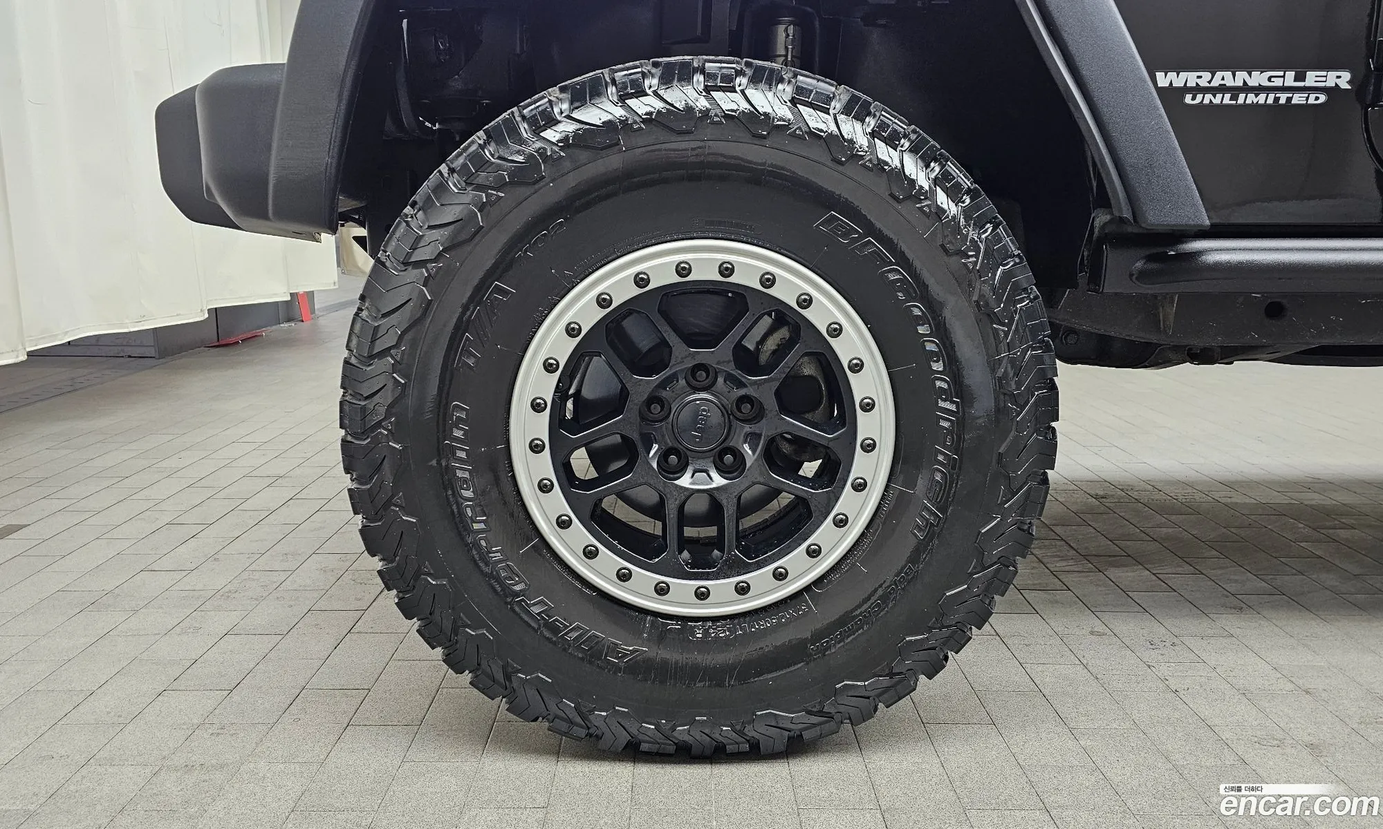 Jeep Wrangler 2017 1C4HJWFG6HL711963 — 9