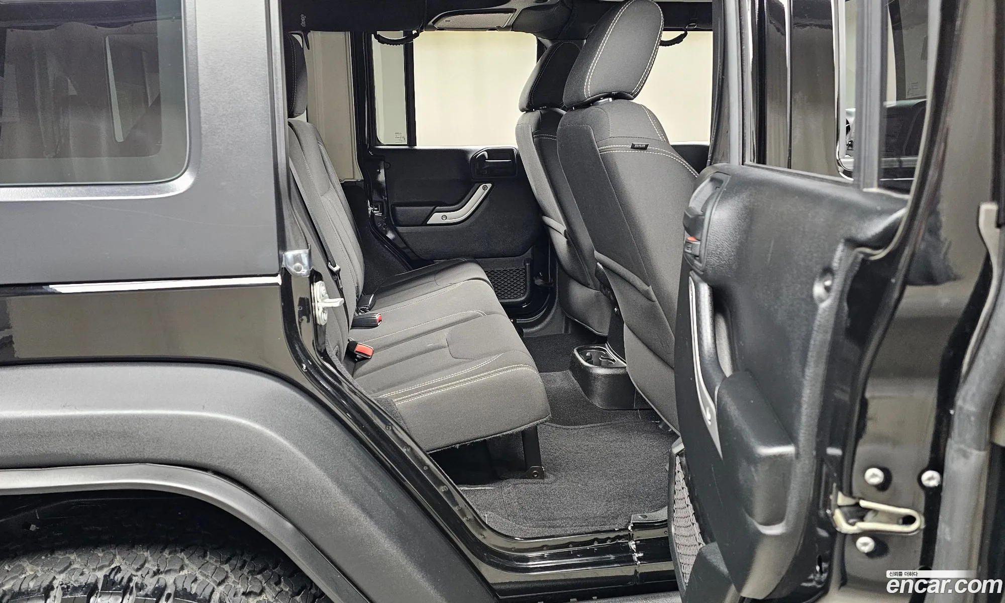 Jeep Wrangler 2017 1C4HJWFG6HL711963 — 6