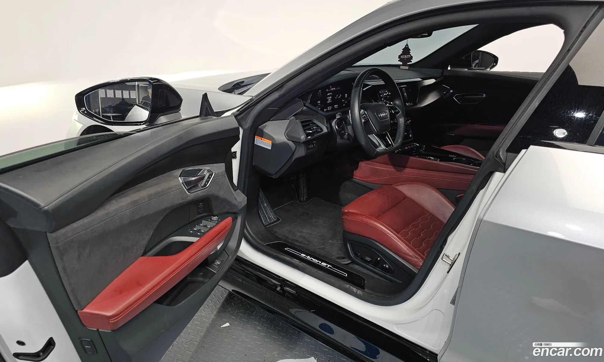 Audi e-tron GT 2021 — 8