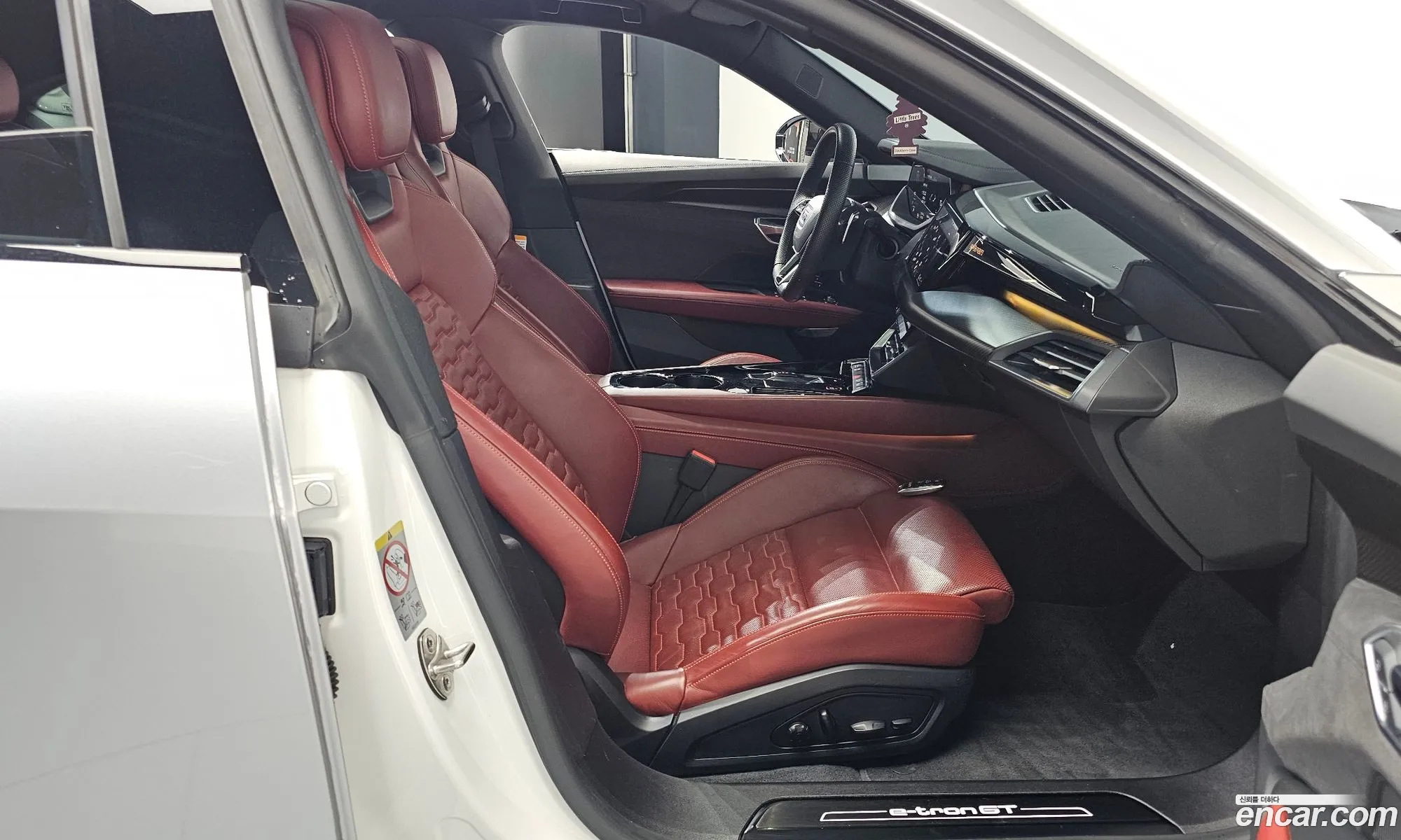 Audi e-tron GT 2021 — 2
