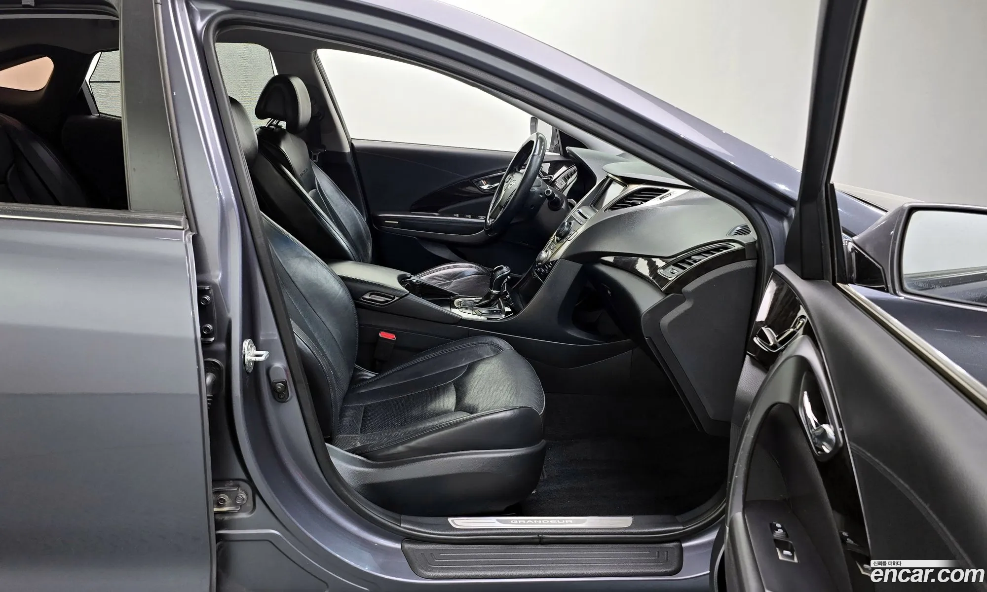 Hyundai Grandeur HG 2011 — 11