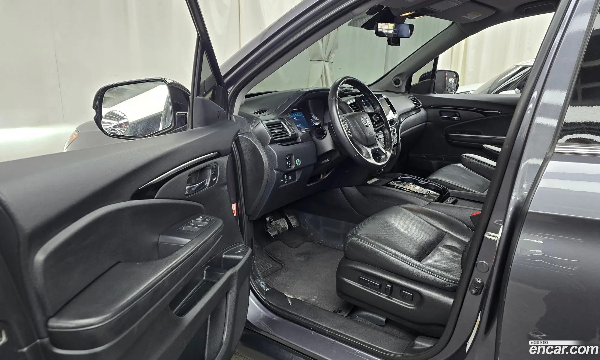 Honda Pilot 2019 5FNYF6800KB200274 — 17