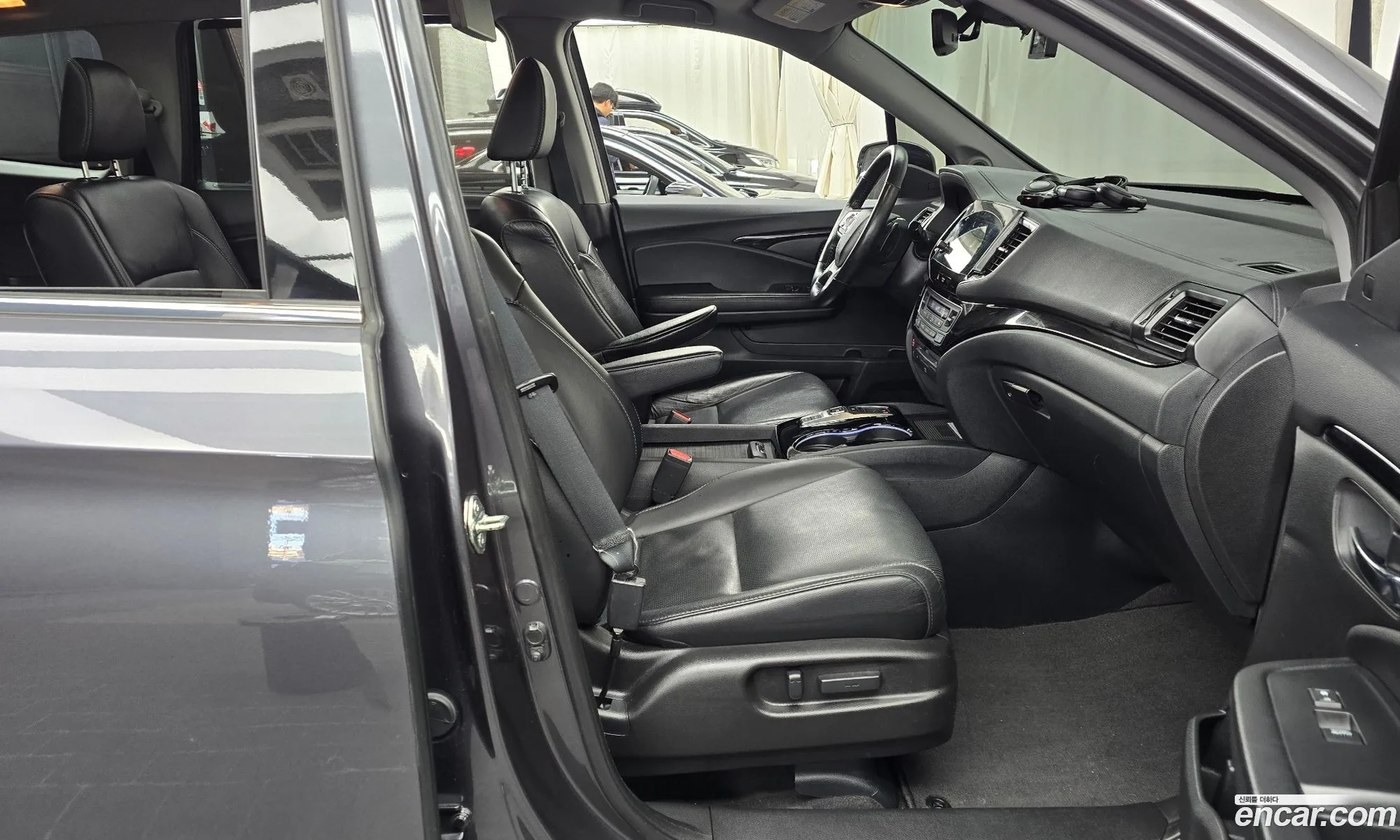 Honda Pilot 2019 5FNYF6800KB200274 — 2