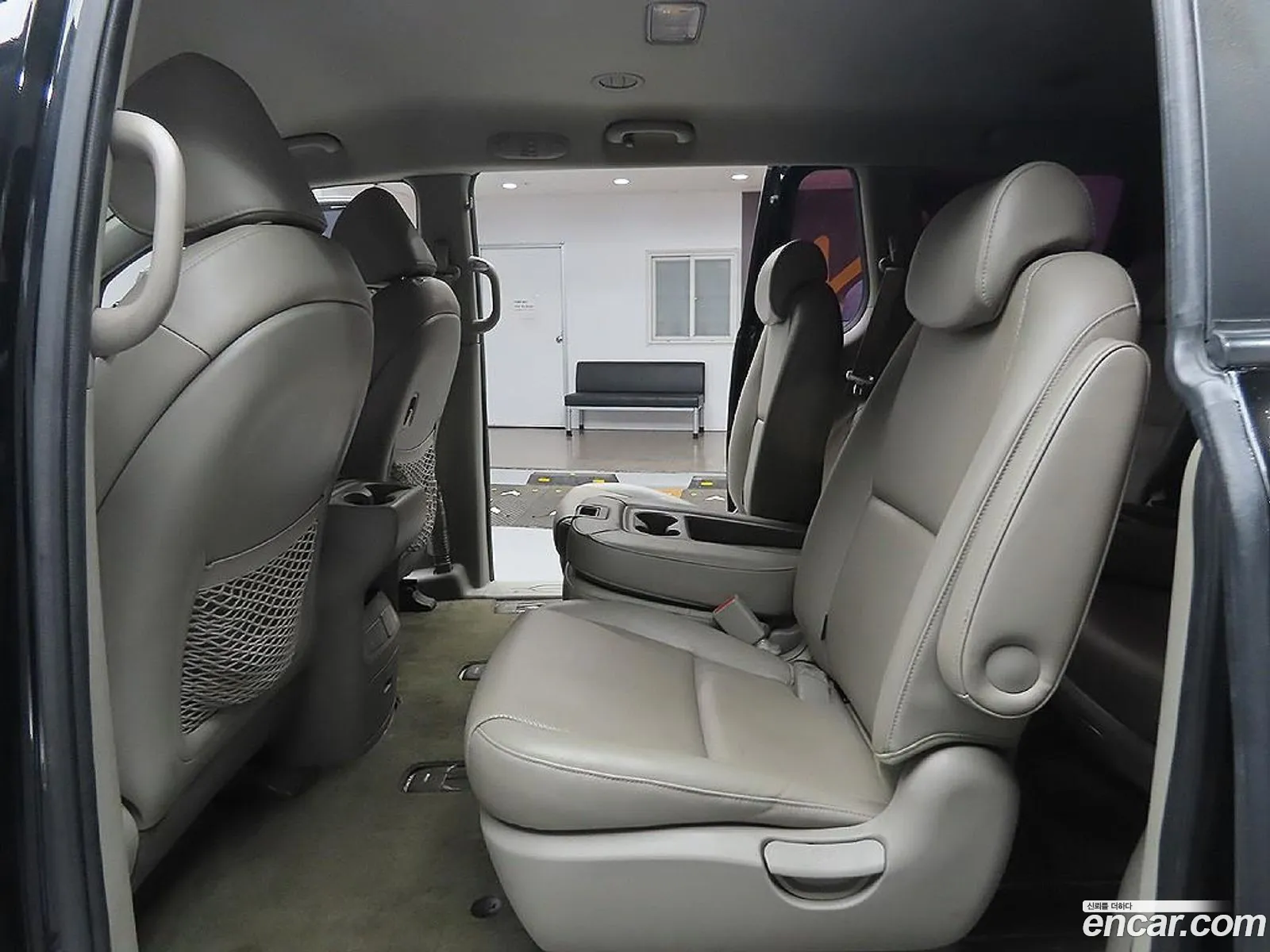 Kia Carnival 2014 — 15