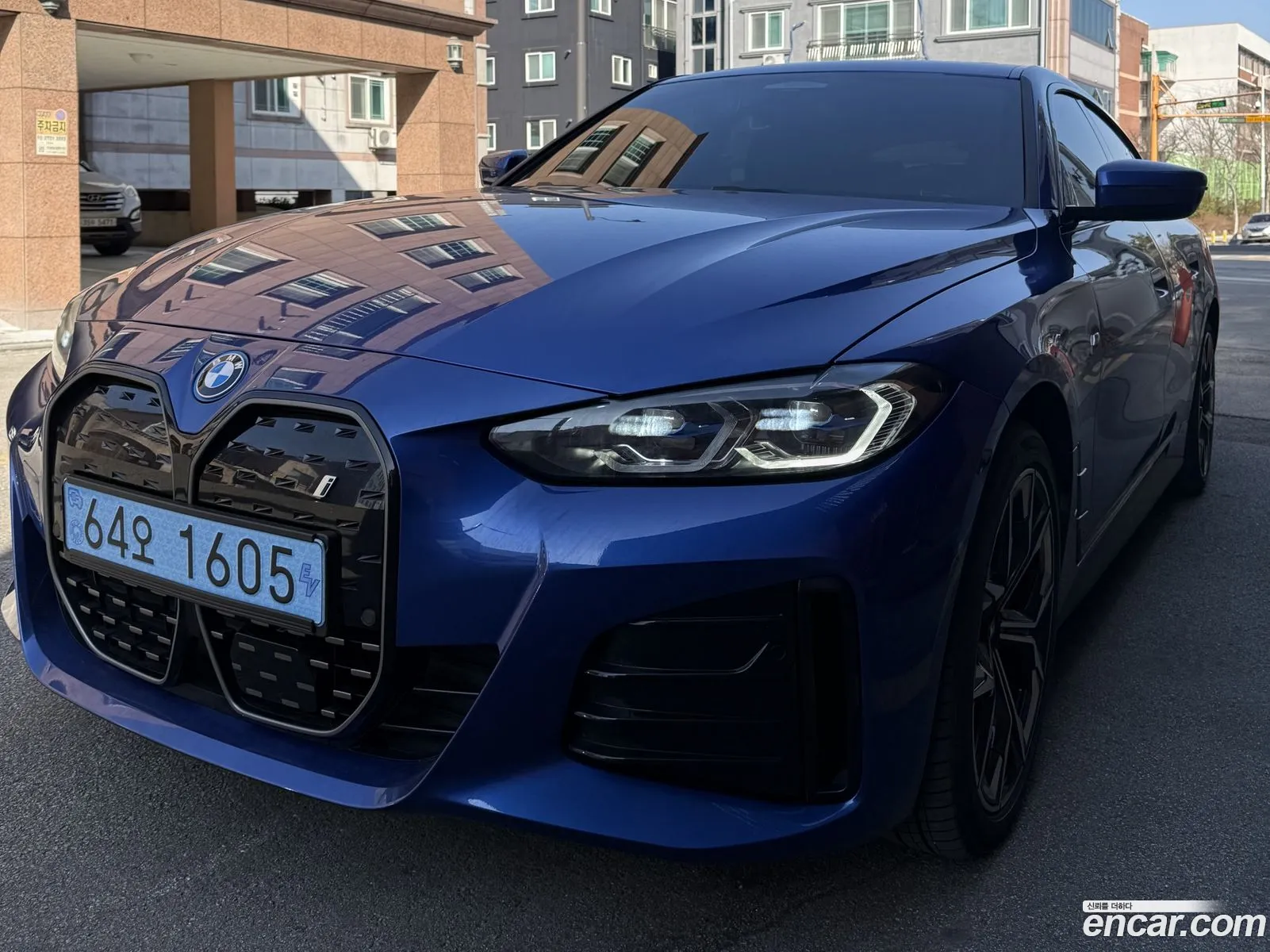 BMW i4 2023 — 15