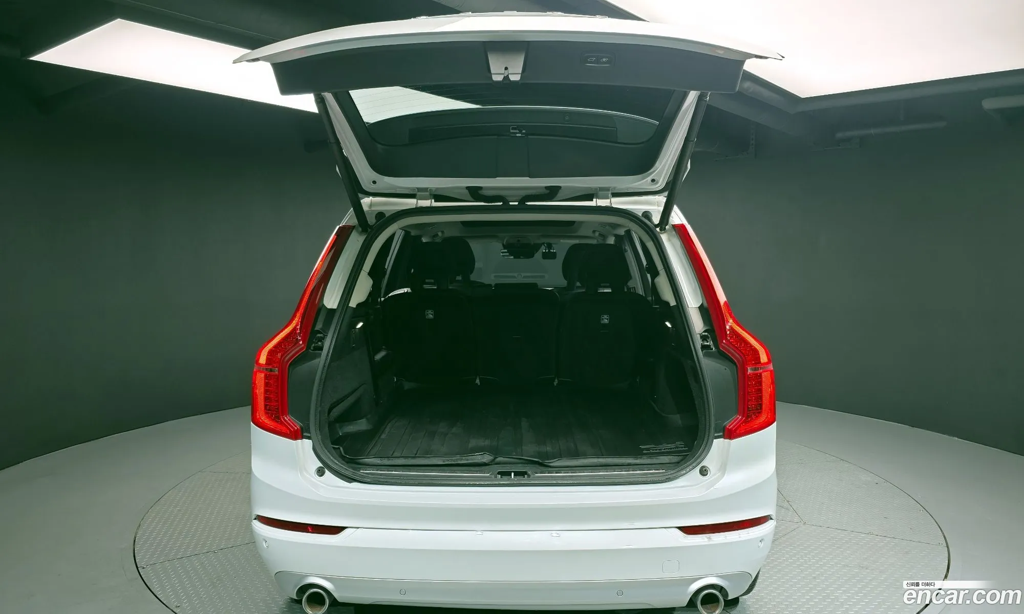 Volvo XC90 2016 — 20