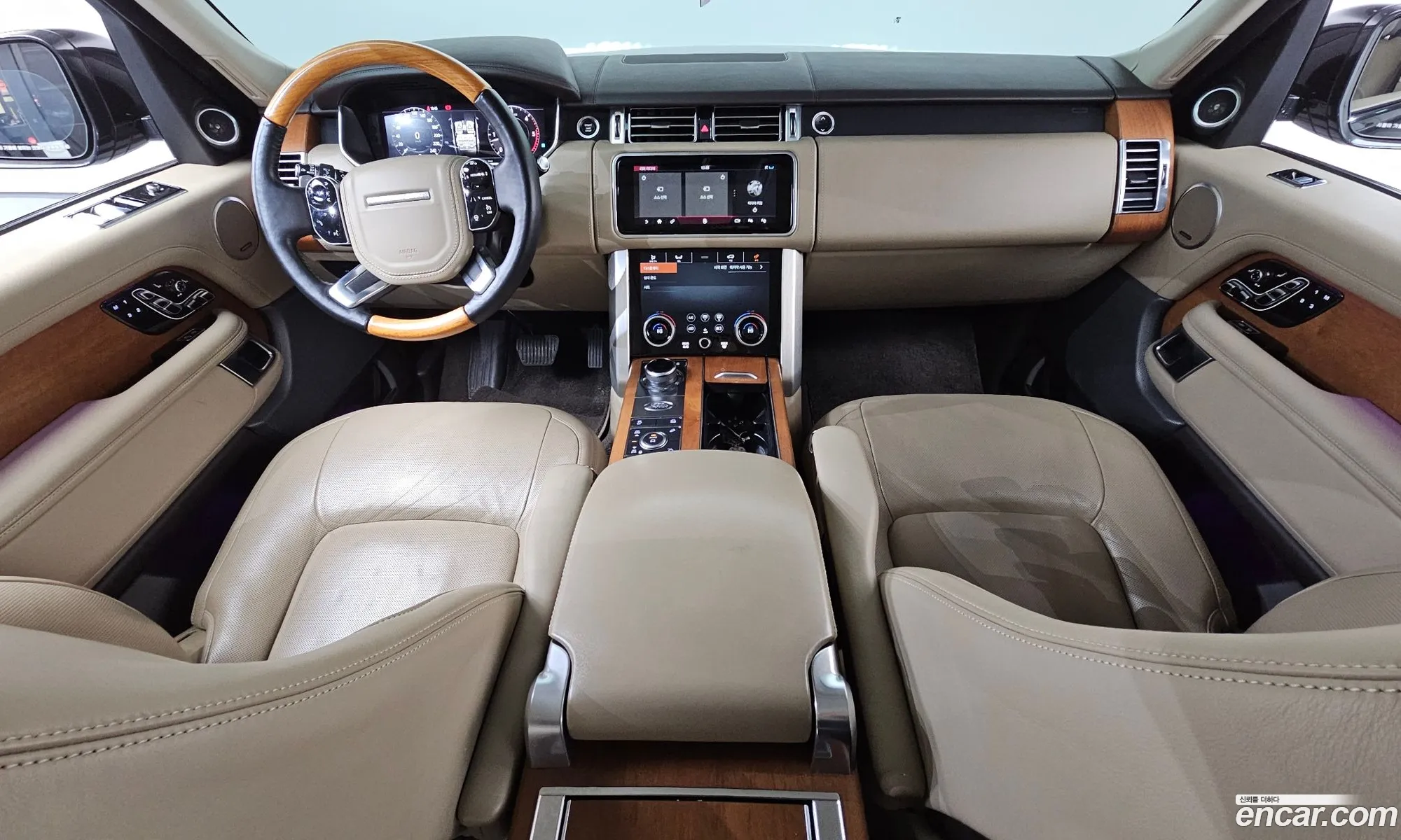 Land Rover Range Rover 2018 SALGA3BJ5JA510805 — 11