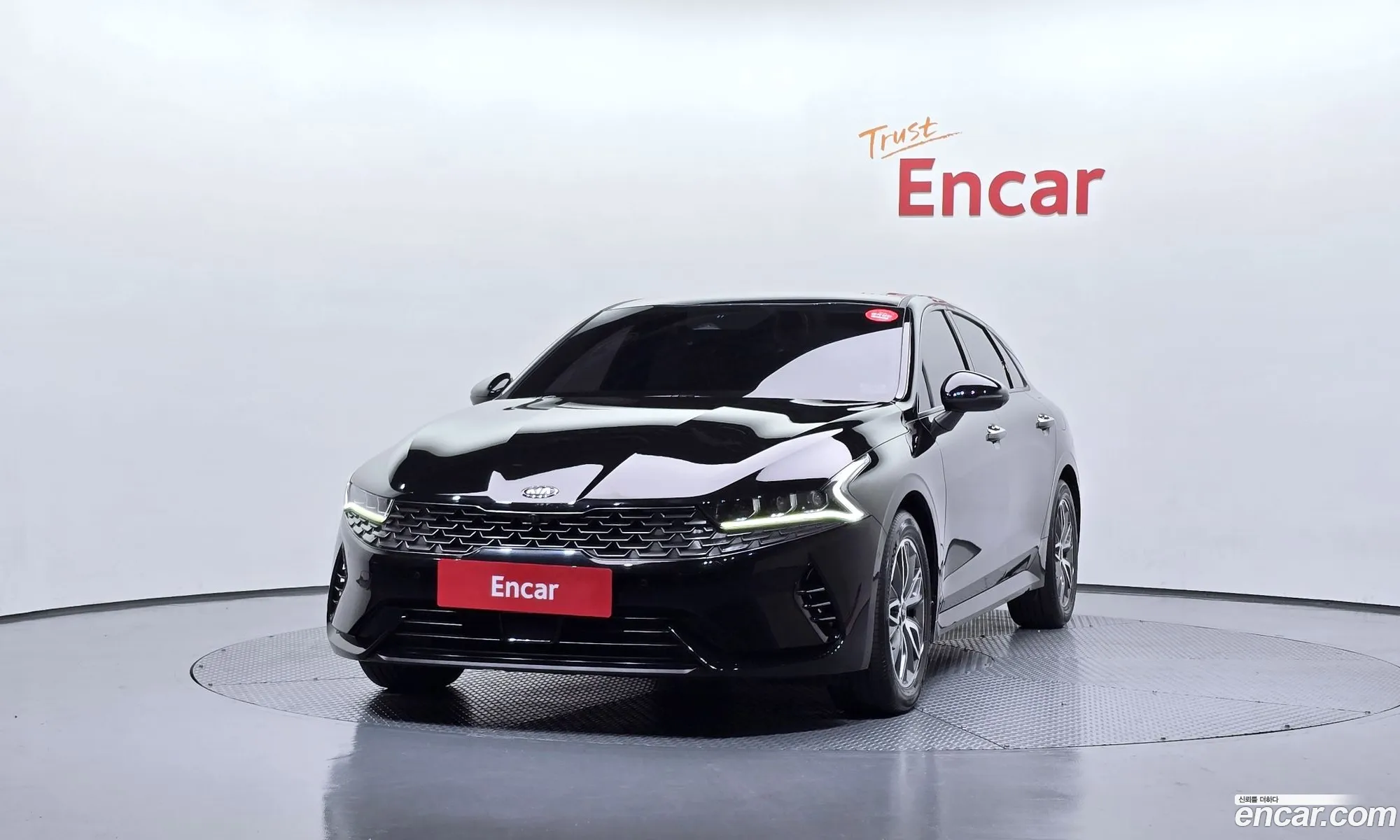 Kia K5 Hybrid 2021 — 15