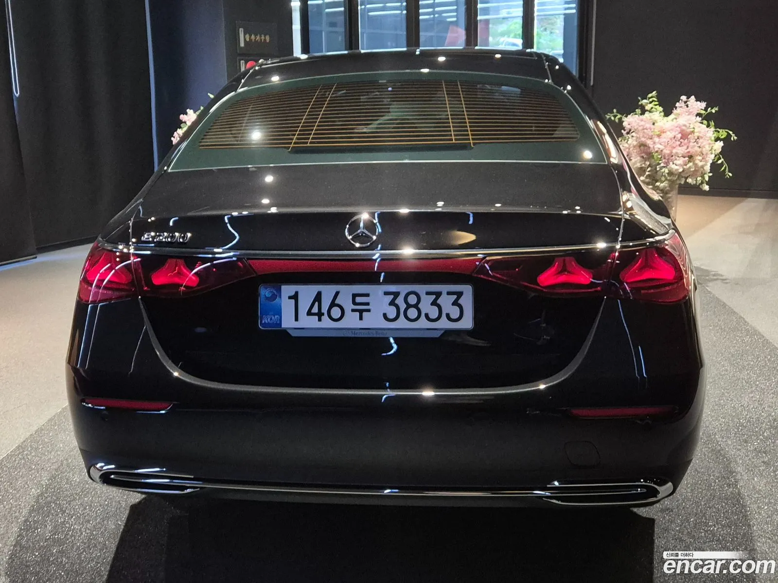 Mercedes-Benz E-Class W214 2025 — 6
