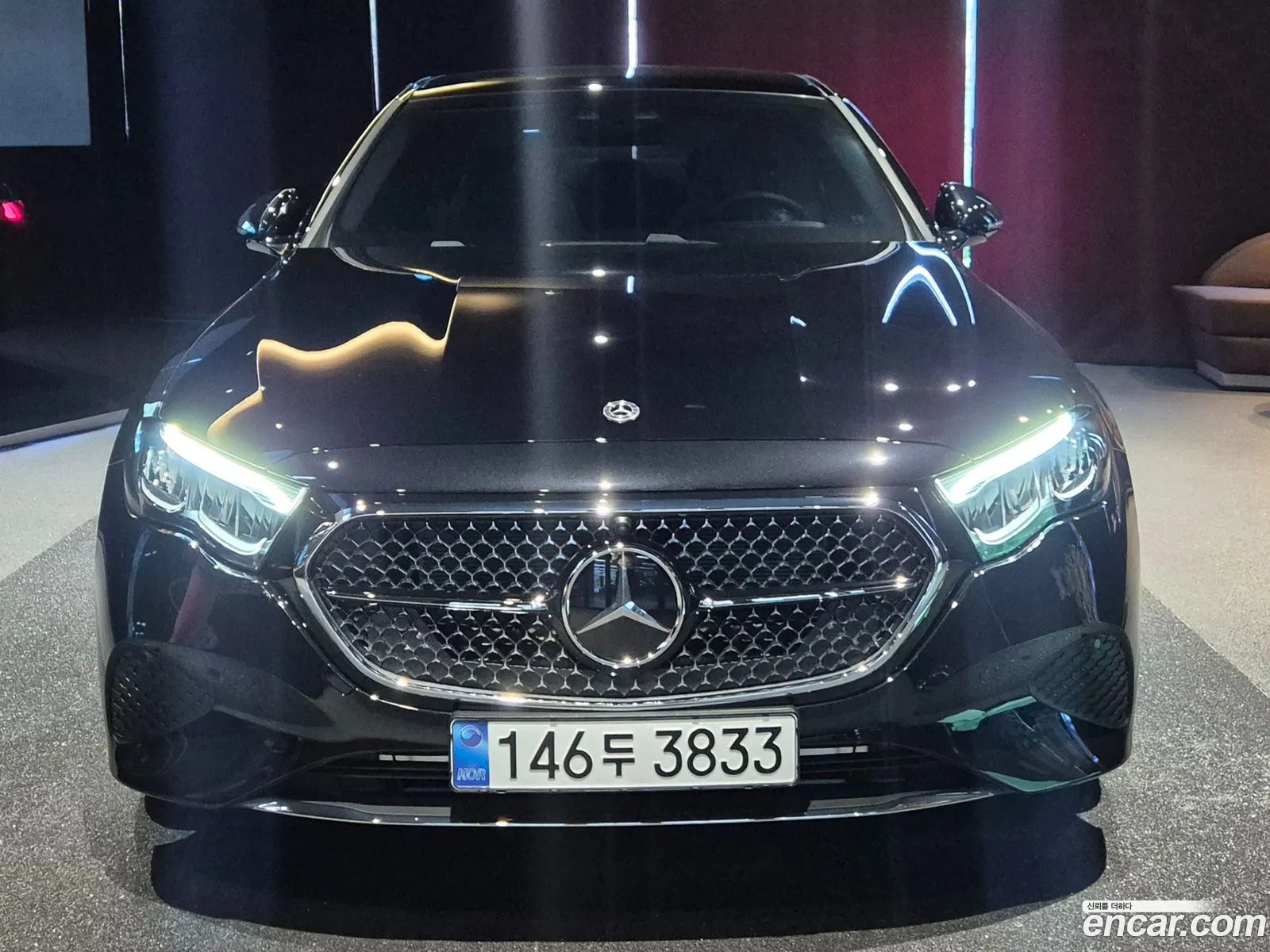 Mercedes-Benz E-Class W214 2025 — 17