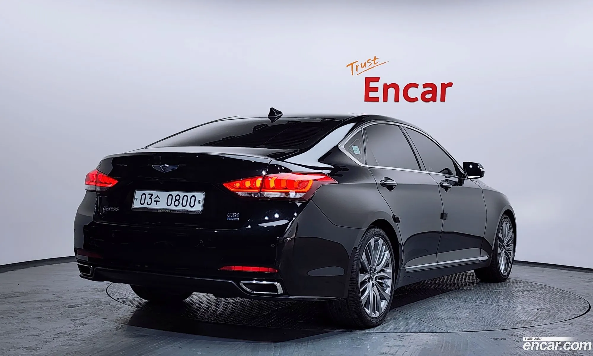 Hyundai Genesis DH 2015 — 17