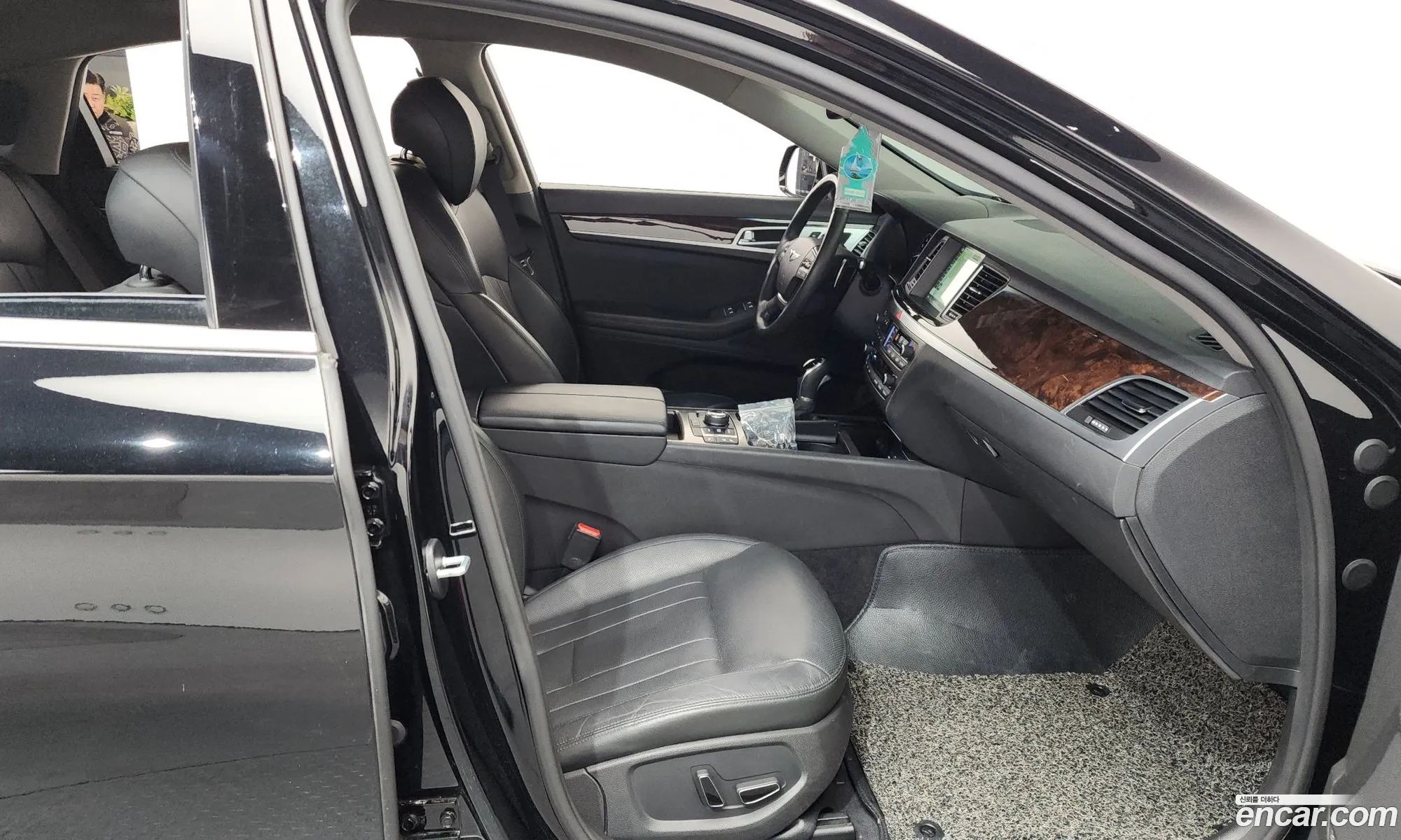 Hyundai Genesis DH 2015 — 7