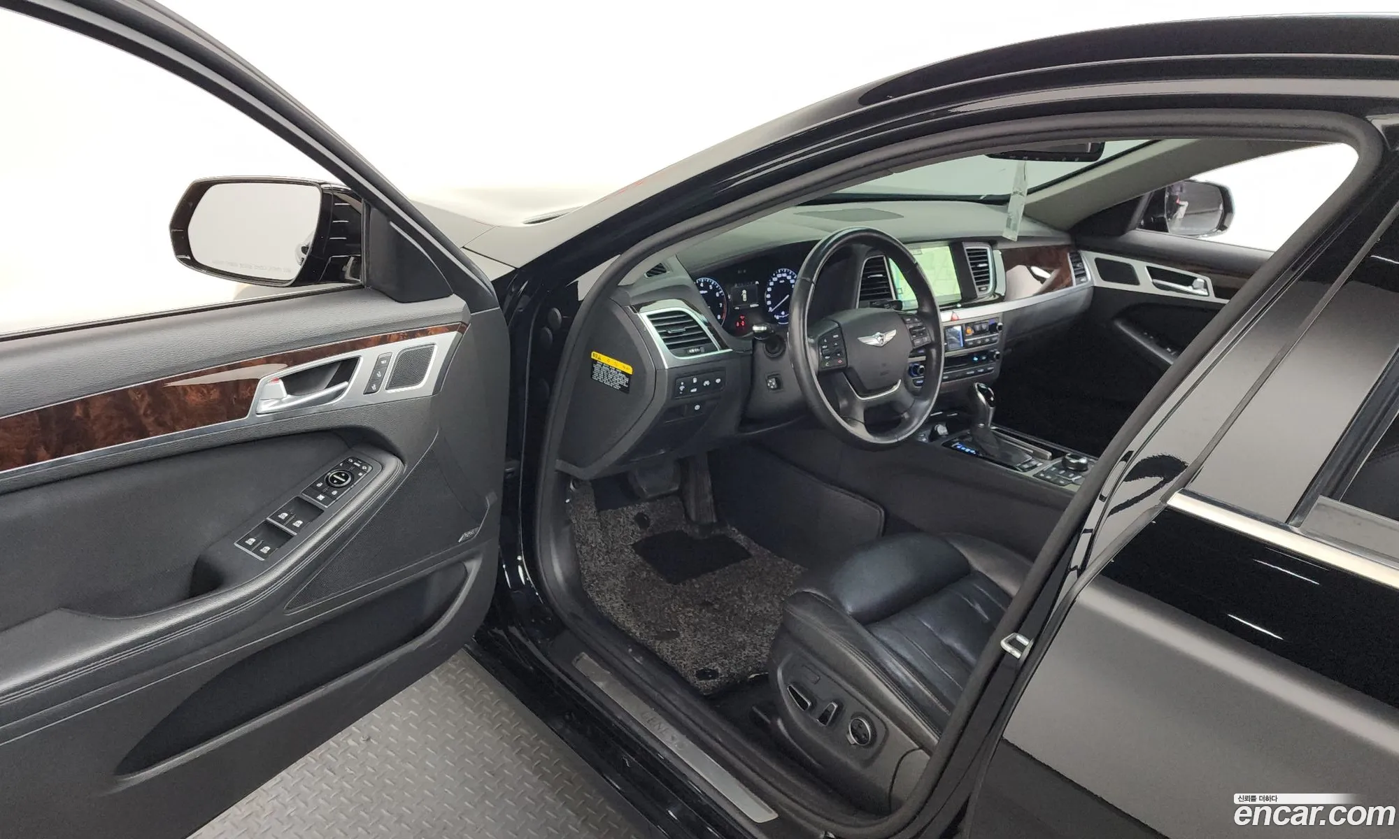 Hyundai Genesis DH 2015 — 10