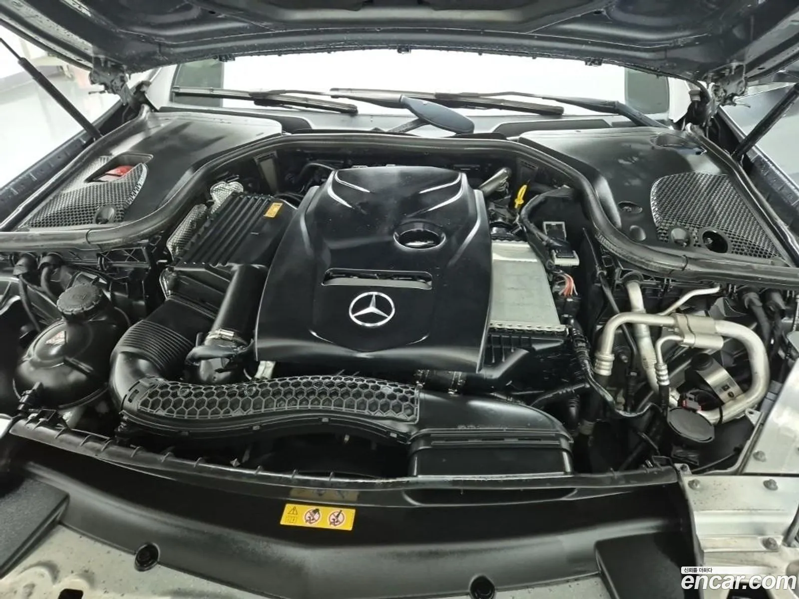 Mercedes-Benz E-Class W213 2017 — 17