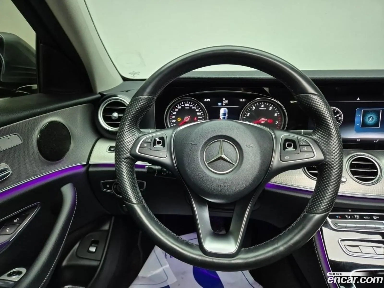 Mercedes-Benz E-Class W213 2017 — 12
