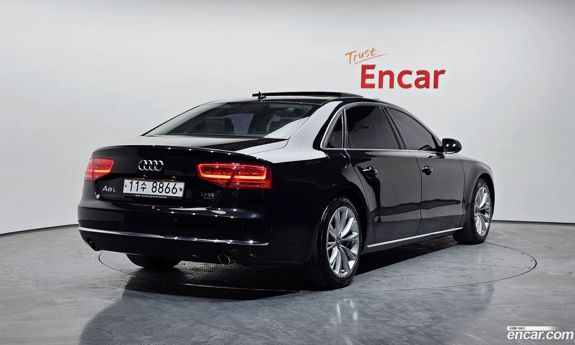 Audi A8 2011 — 15
