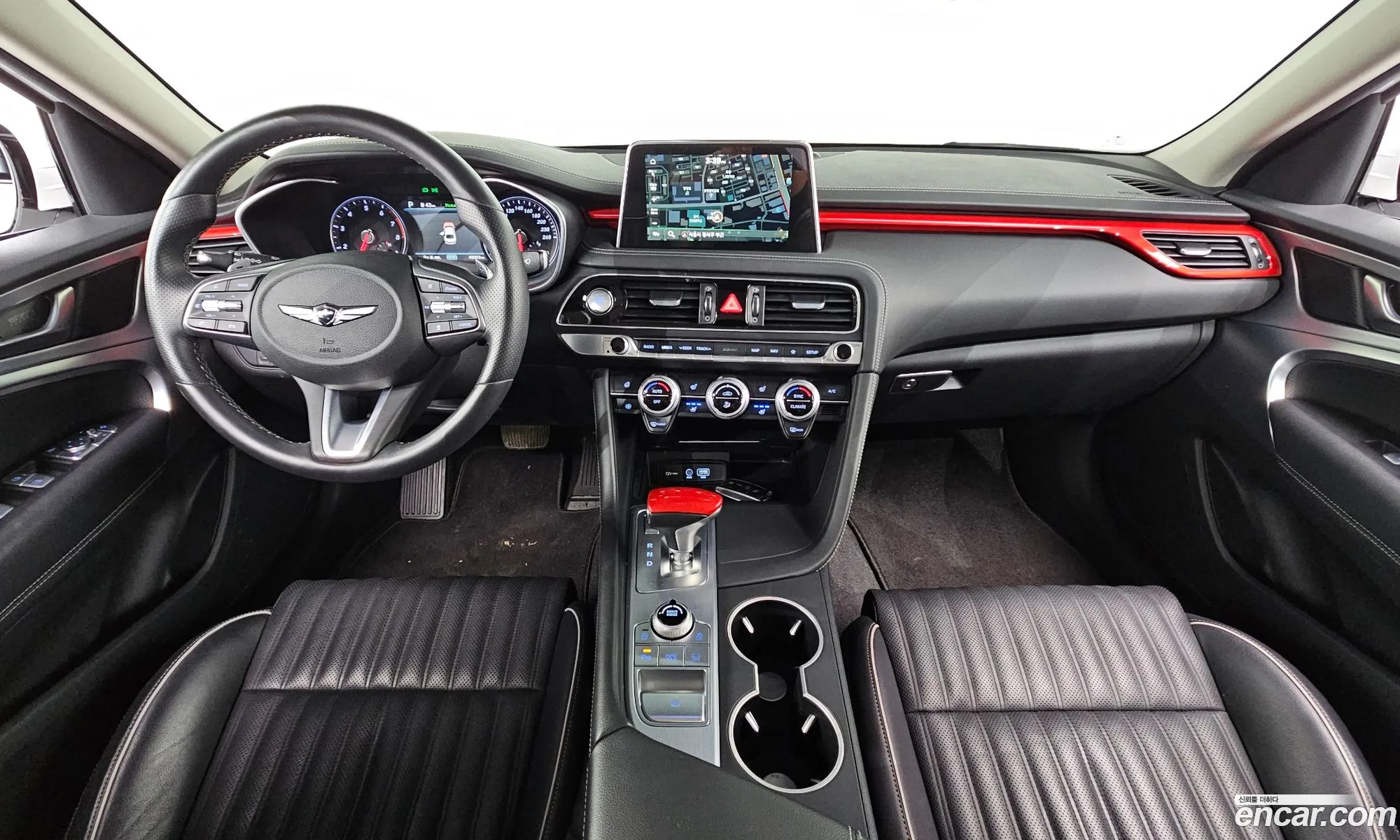 Genesis G70 2020 — 10