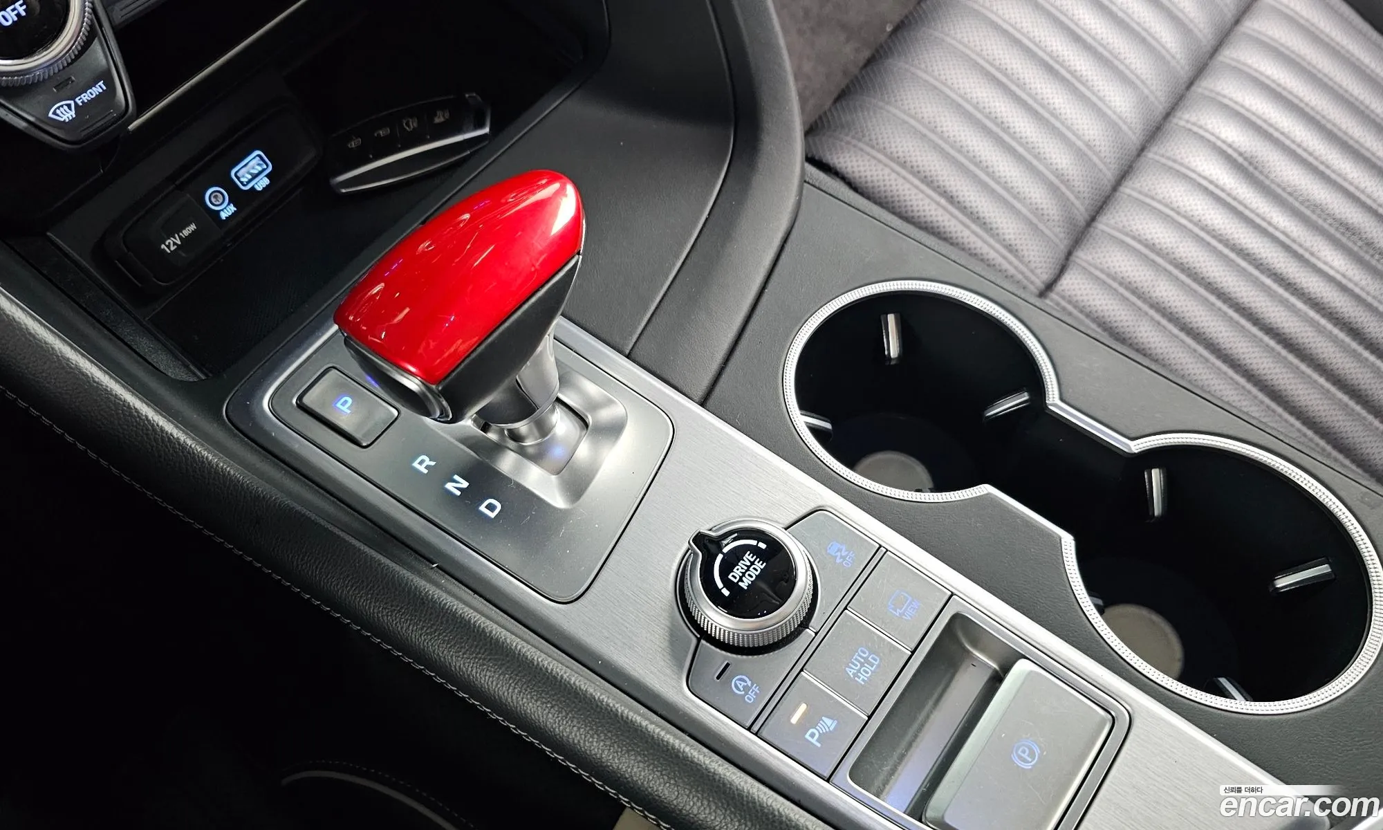 Genesis G70 2020 — 16