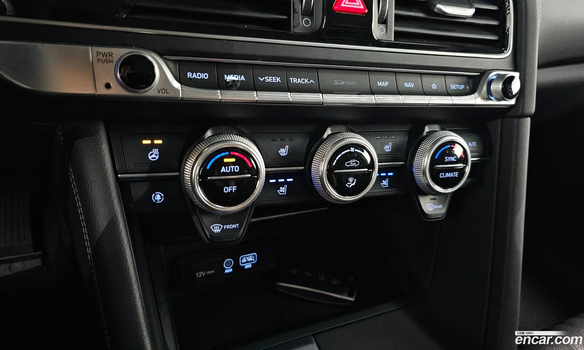 Genesis G70 2020 — 5