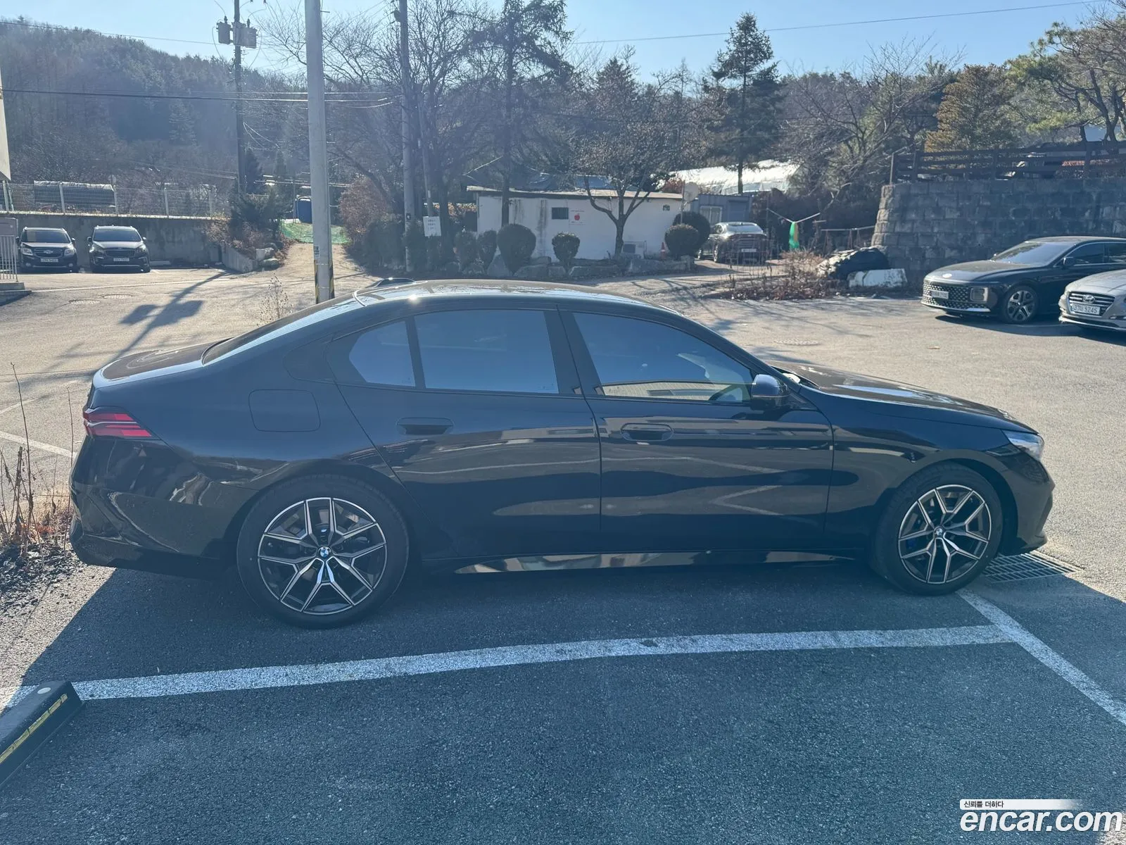 BMW 5 Series 2025 — 10