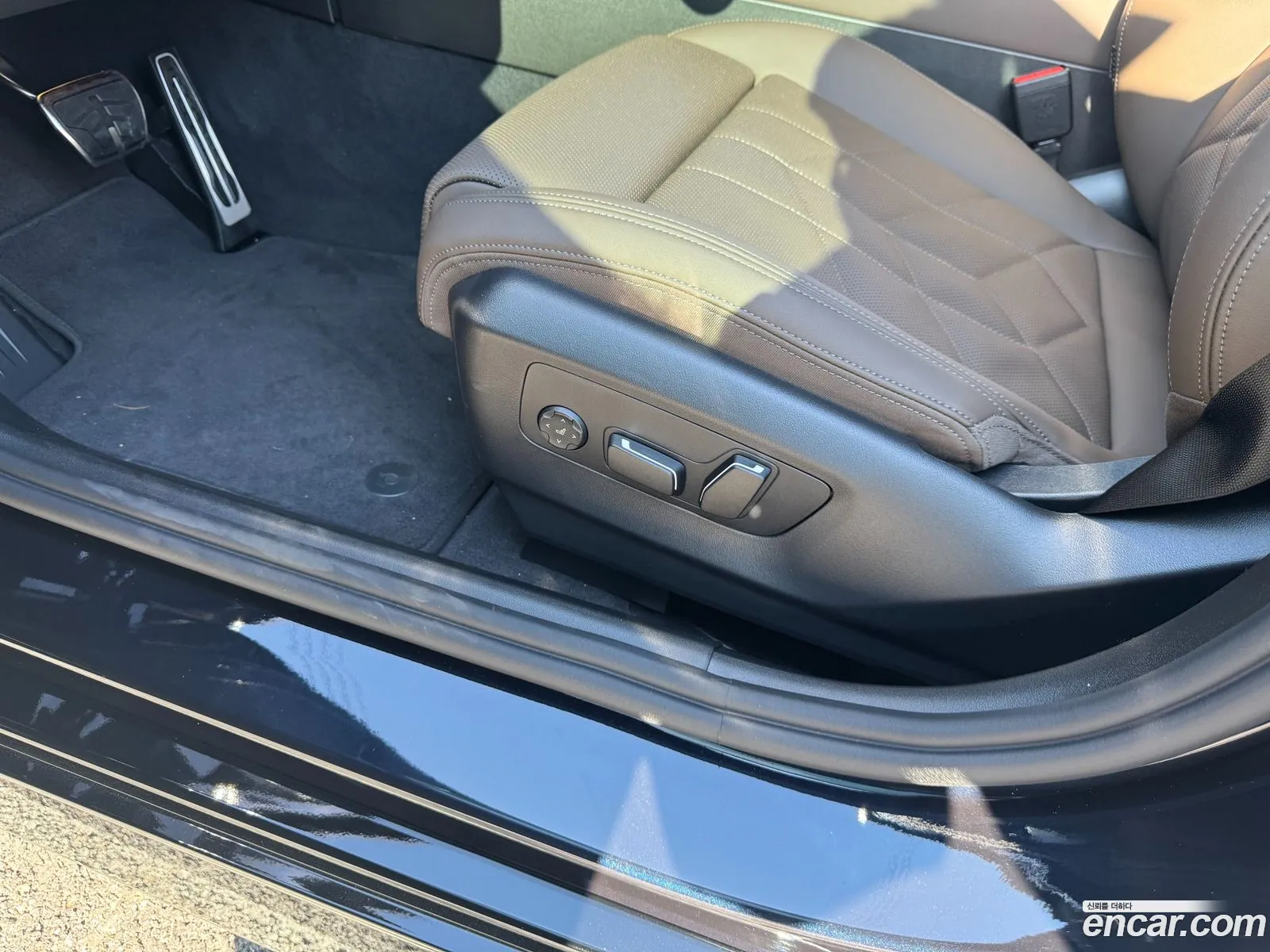 BMW 5 Series 2025 — 6